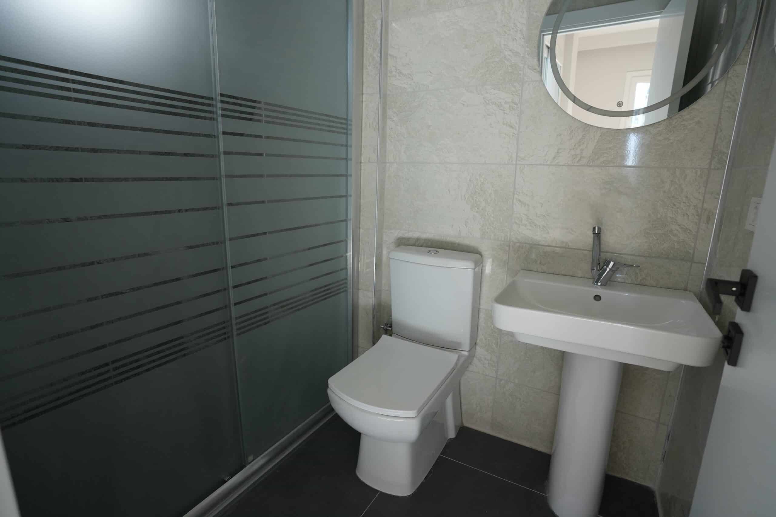 Mersin Erdemli  Aşşağı Alata Mahallesi Denize Yakın Satılık 2+1 Daire