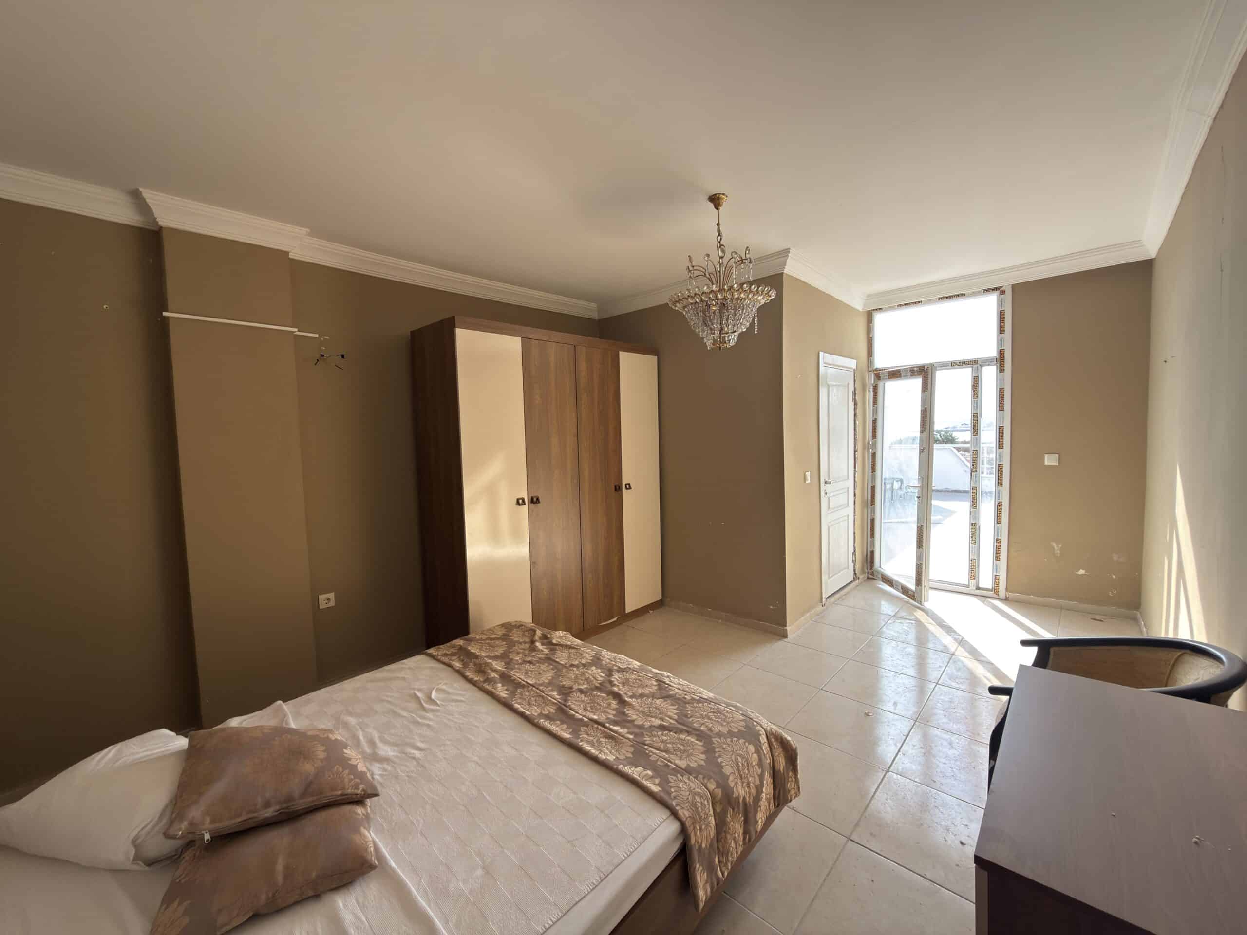 Mersin Erdemli Kızkalesi Denize Sıfır Kale Sitesi Satılık 4+1 Villa