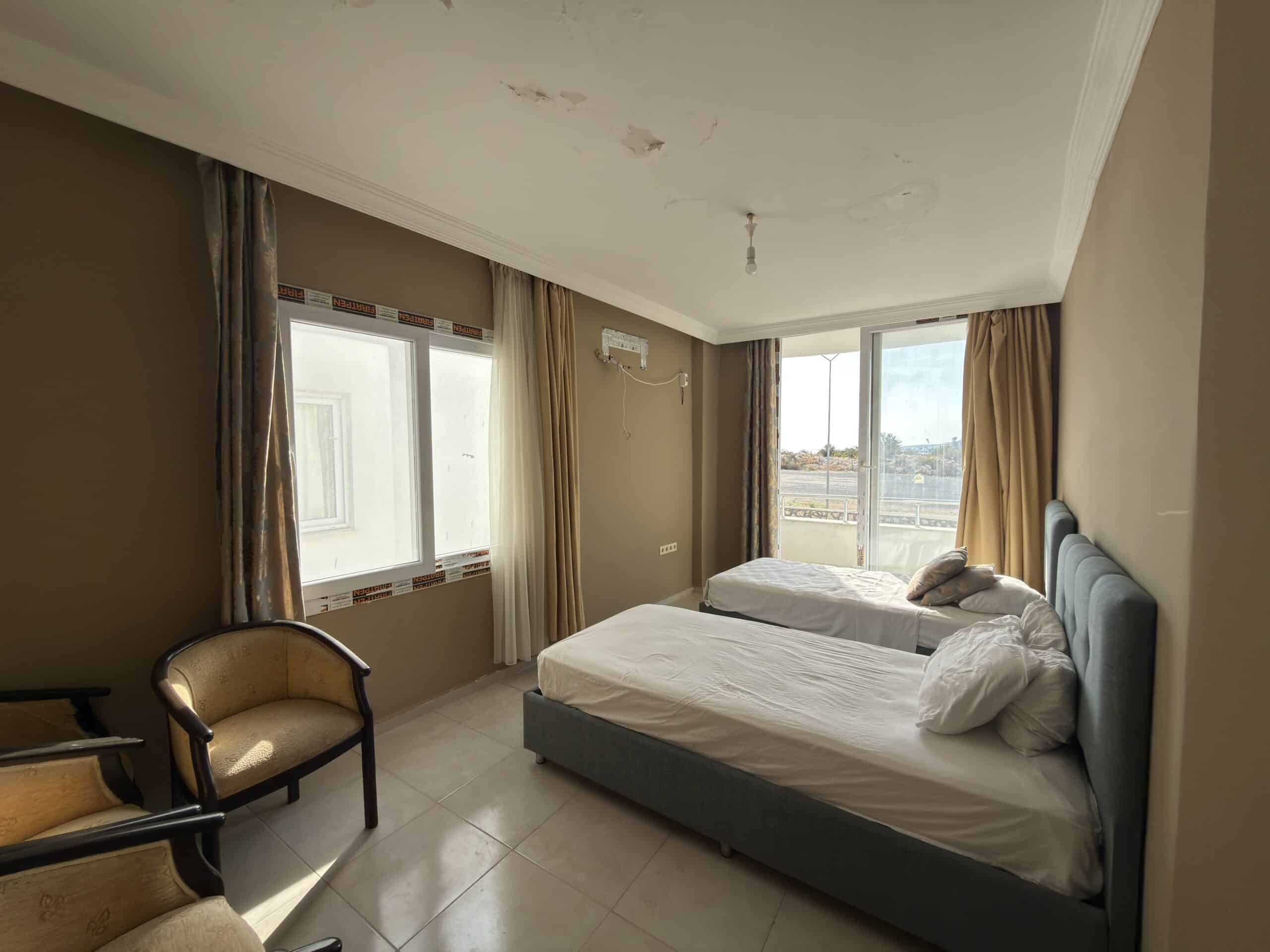 Mersin Erdemli Kızkalesi Denize Sıfır Kale Sitesi Satılık 4+1 Villa
