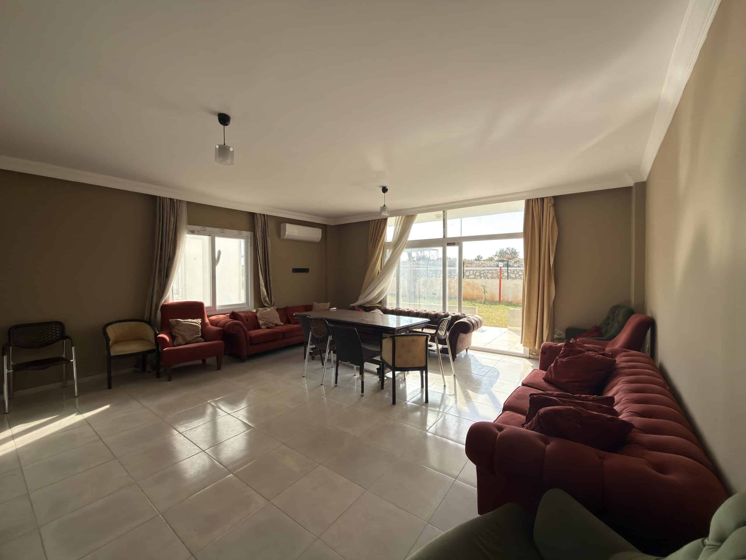 Mersin Erdemli Kızkalesi Denize Sıfır Kale Sitesi Satılık 4+1 Villa