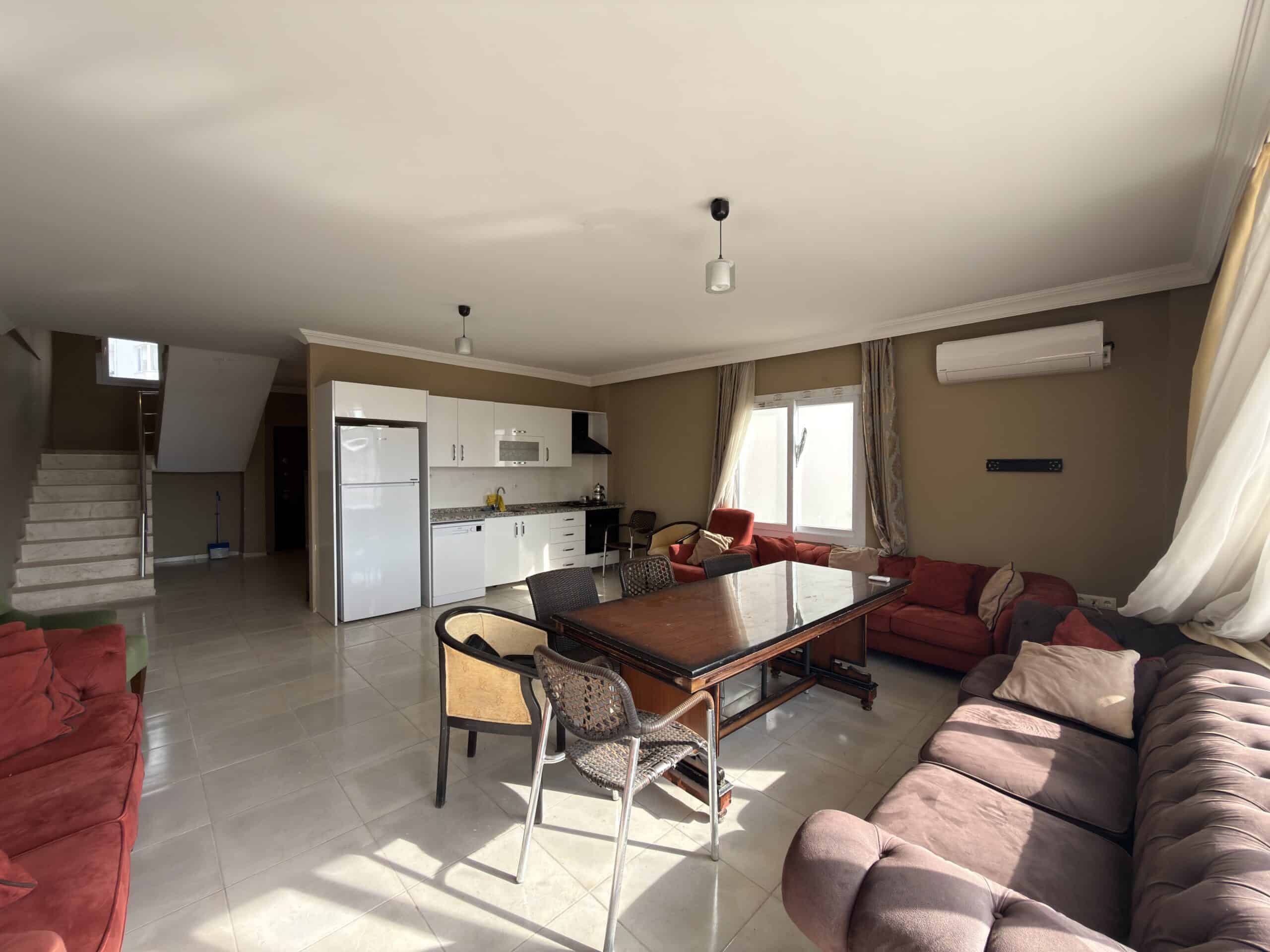 Mersin Erdemli Kızkalesi Denize Sıfır Kale Sitesi Satılık 4+1 Villa