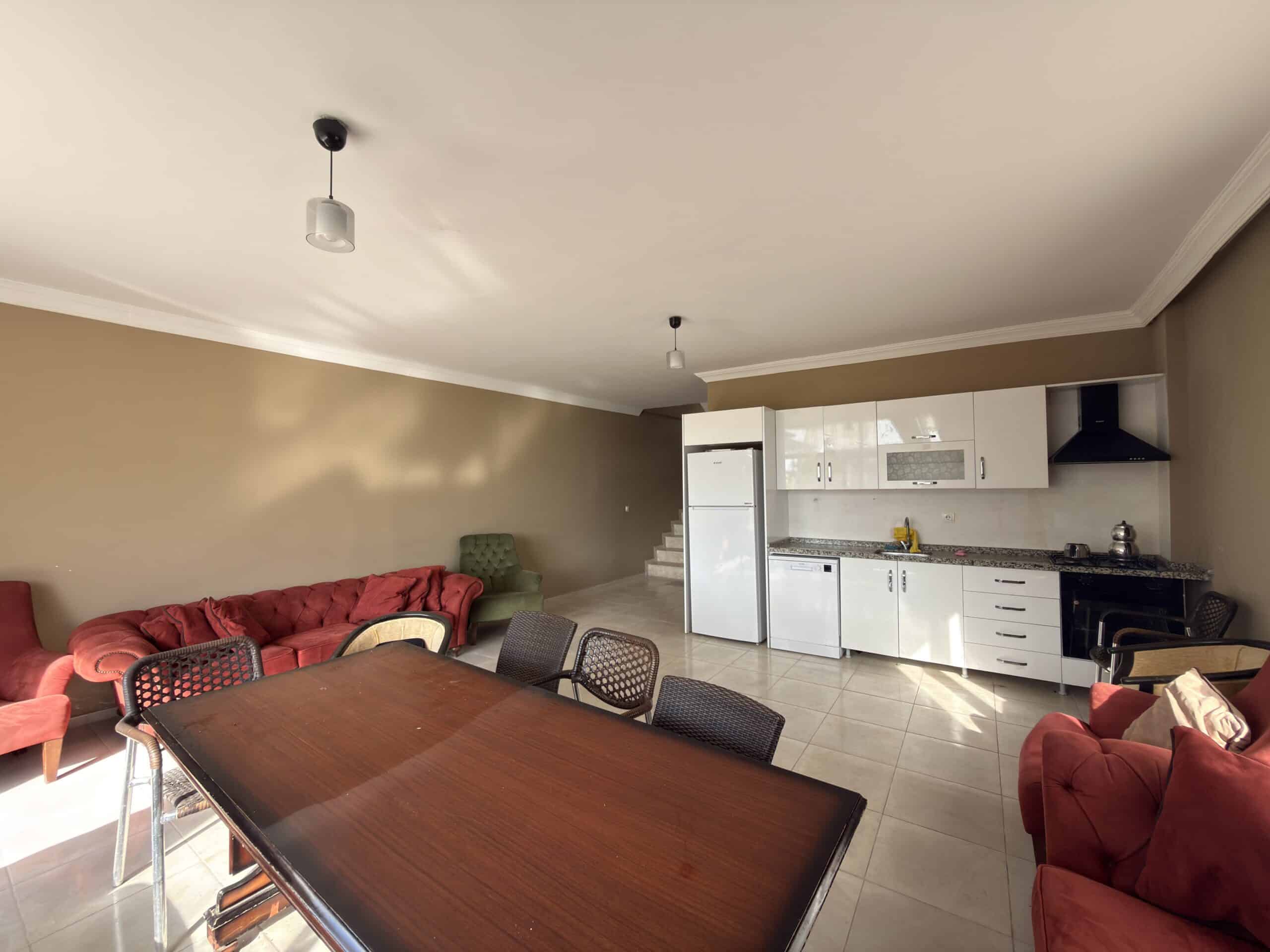 Mersin Erdemli Kızkalesi Denize Sıfır Kale Sitesi Satılık 4+1 Villa