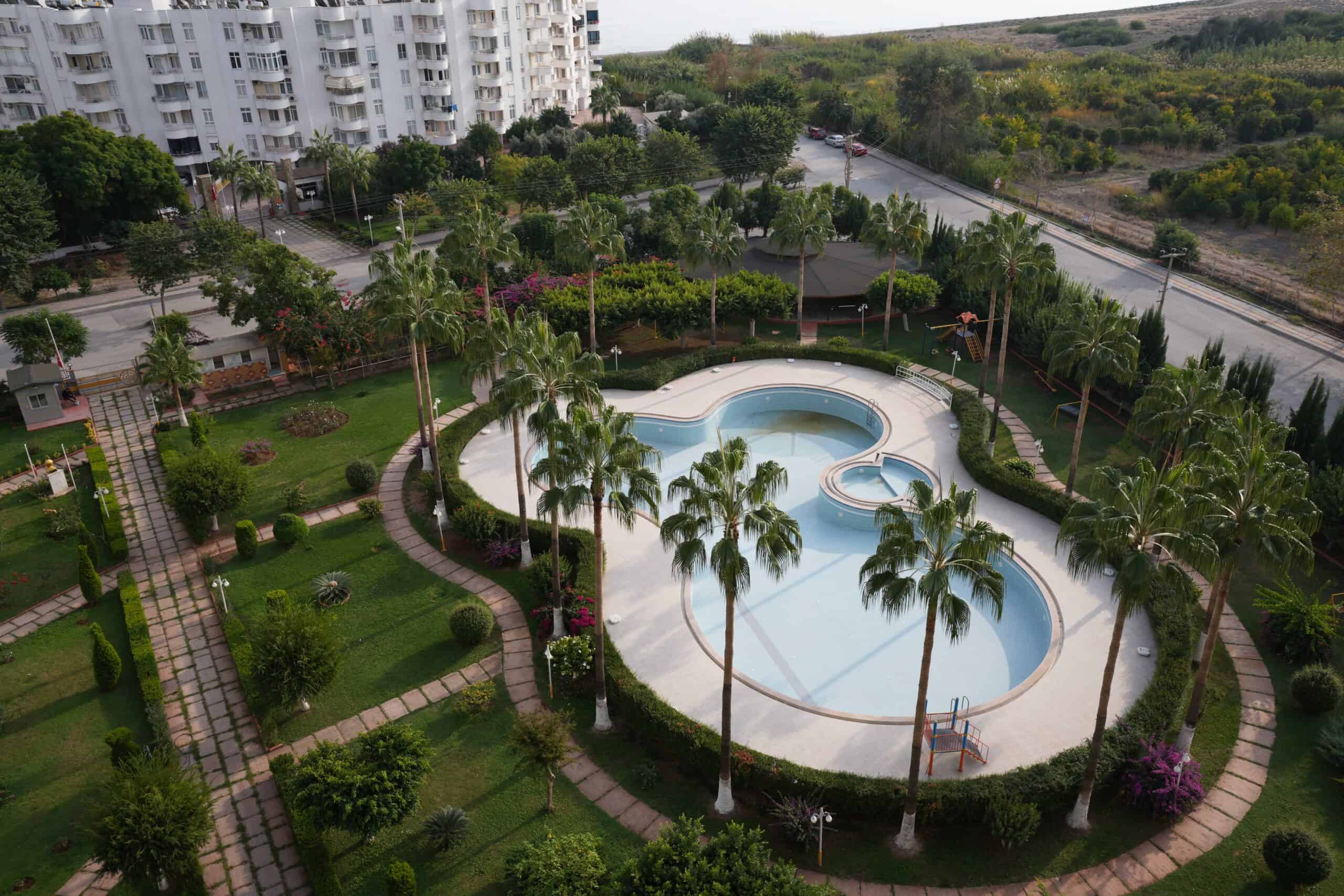 Mersin Arpaçbahşiş Gümüşdere Tatil Sitesi 3+1 Satılık Köşe Daire