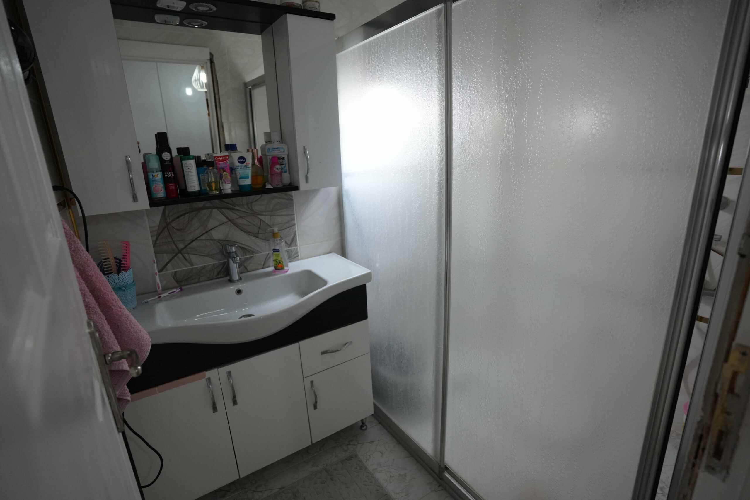 Mersin Arpaçbahşiş Gümüşdere Tatil Sitesi 3+1 Satılık Köşe Daire