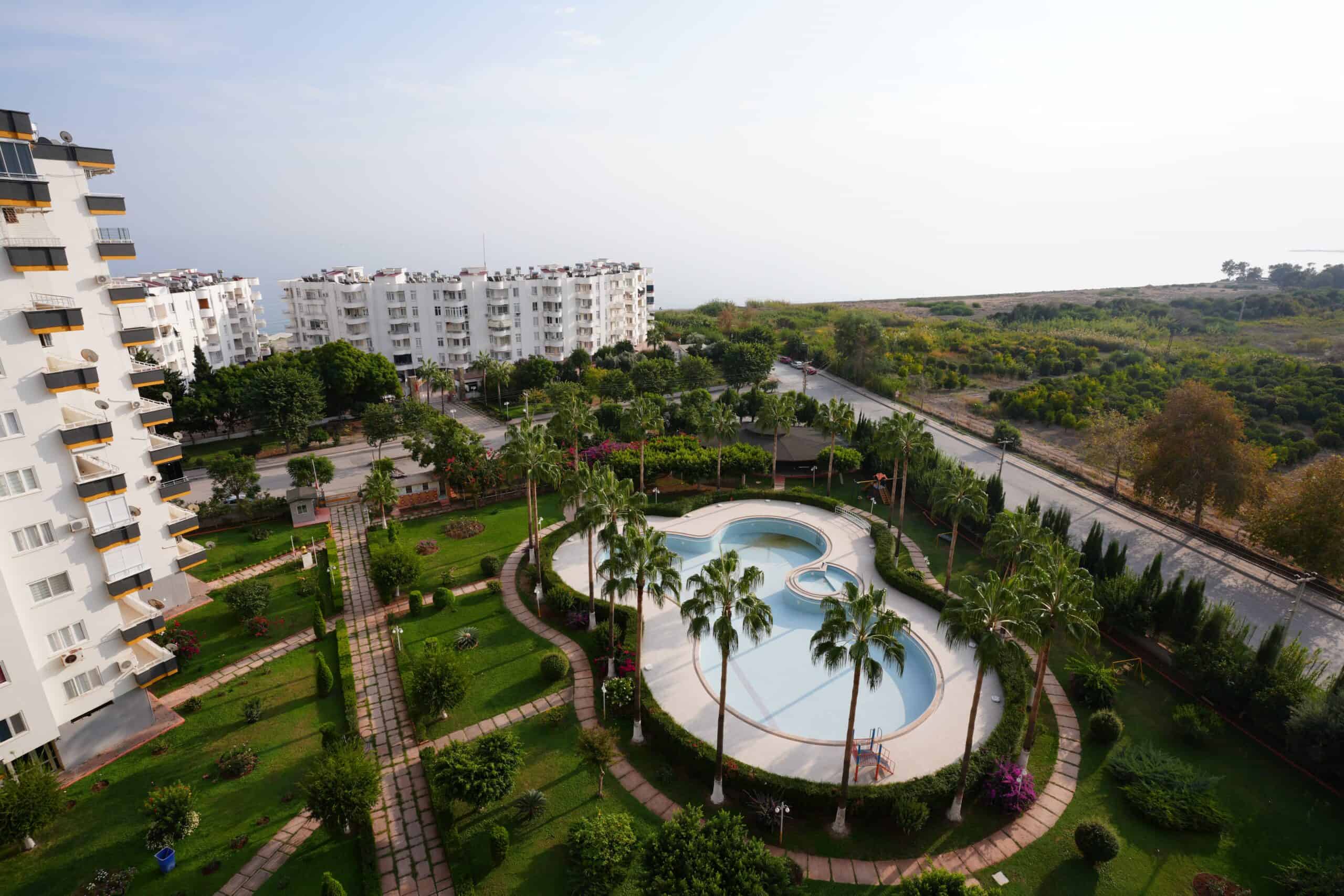 Mersin Arpaçbahşiş Gümüşdere Tatil Sitesi 3+1 Satılık Köşe Daire