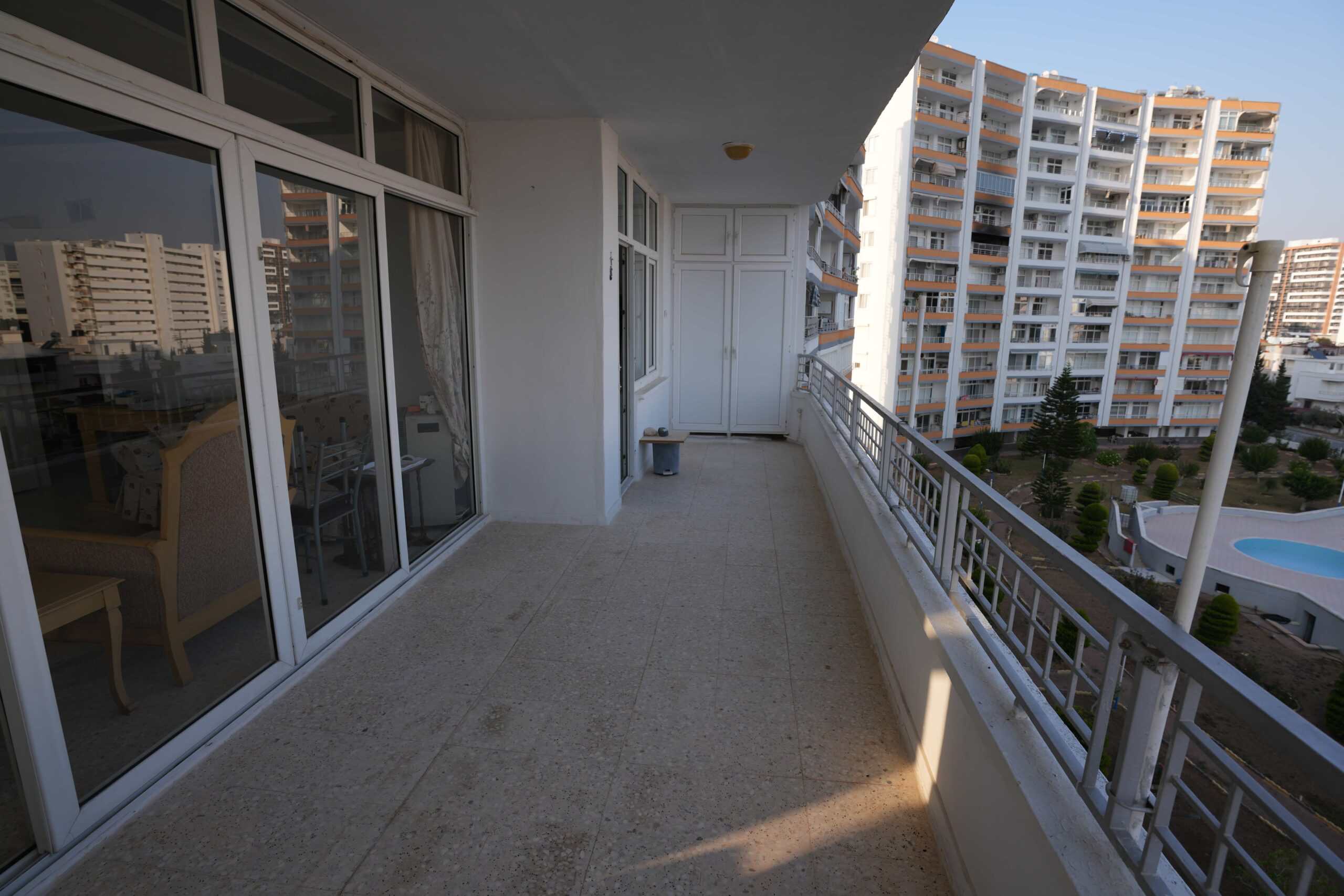 Mersin Erdemli Tömük Özcansu Sitesi 3+1 Satılık Masrafsız Köşe Daire