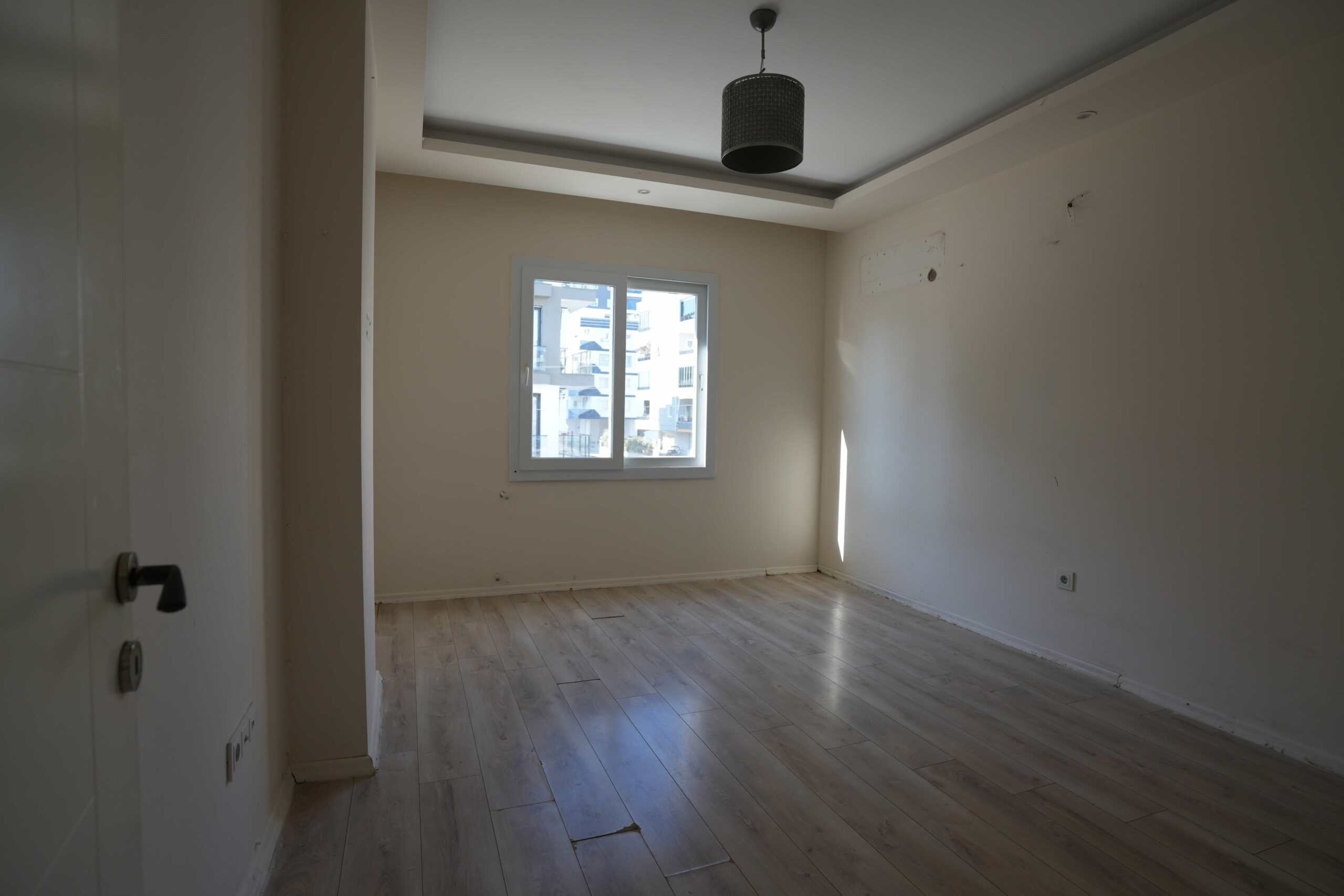 MERSİN ERDEMLİ AŞAĞI ALATA 2+1 GENİŞ SATILIK DAİRE
