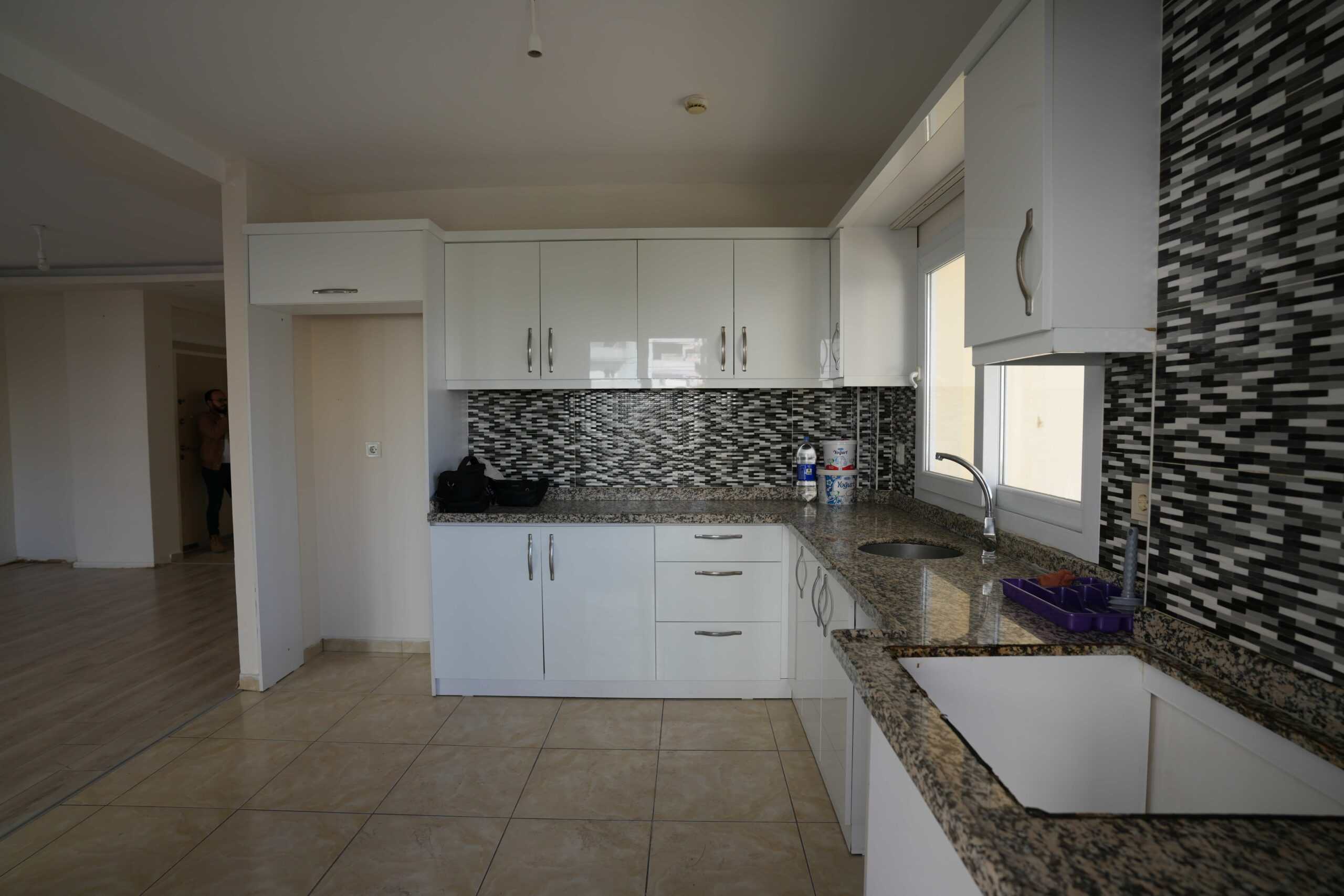 MERSİN ERDEMLİ AŞAĞI ALATA 2+1 GENİŞ SATILIK DAİRE