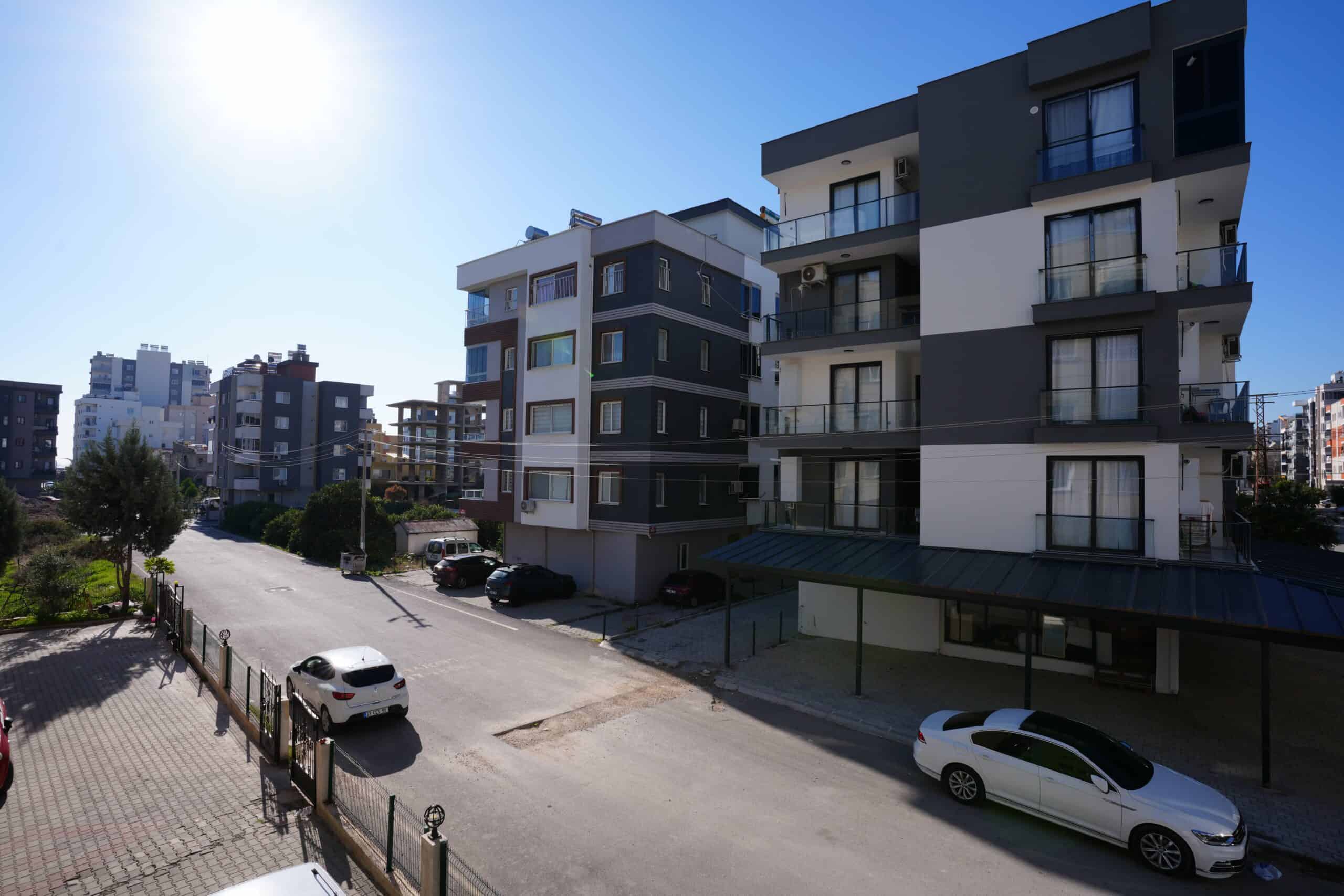 MERSİN ERDEMLİ AŞAĞI ALATA 2+1 GENİŞ SATILIK DAİRE