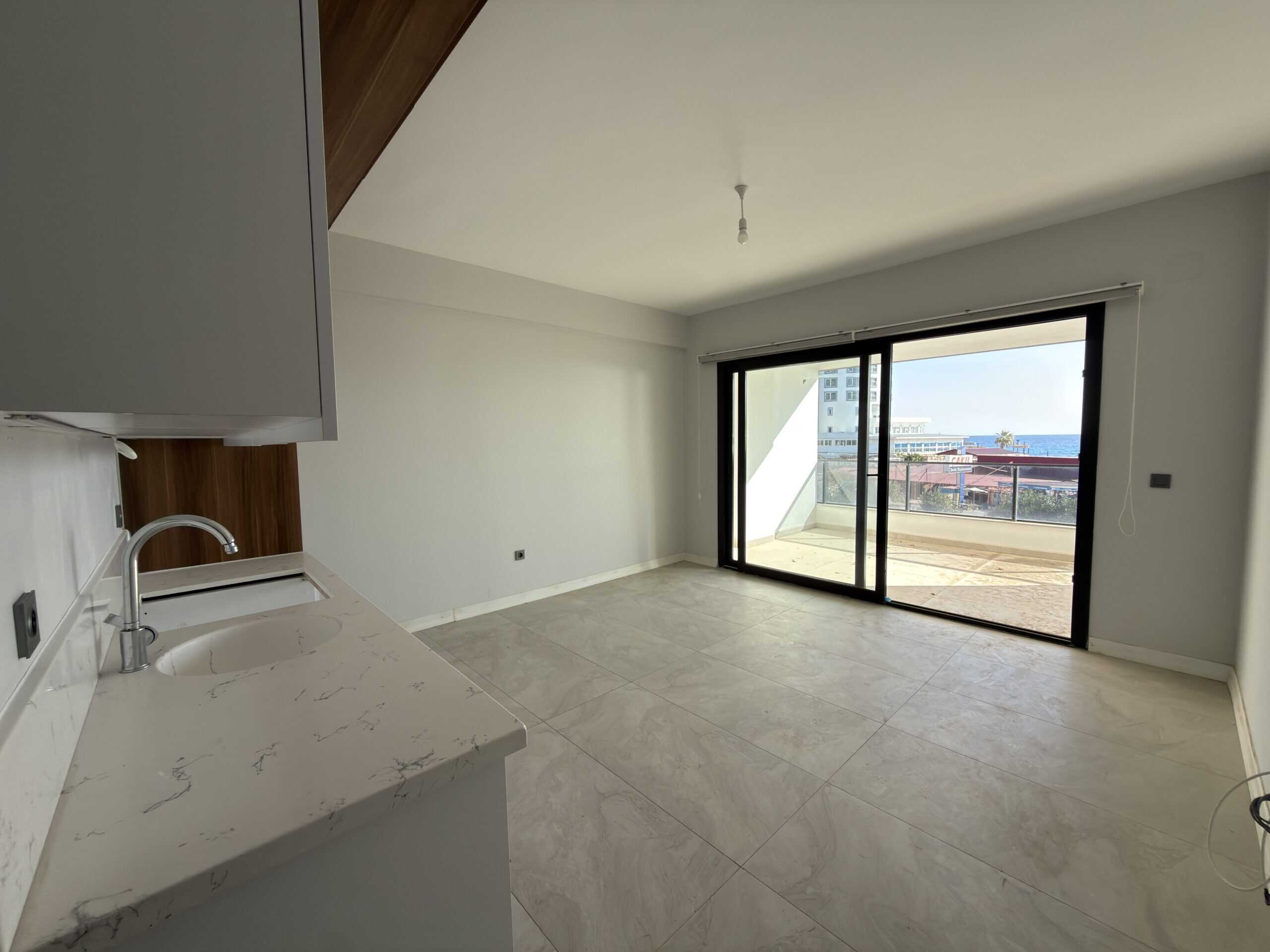 Mersin Erdemli Ayaş Iraöz Suits Deniz Manzaralı Satılık 1+1 Daire