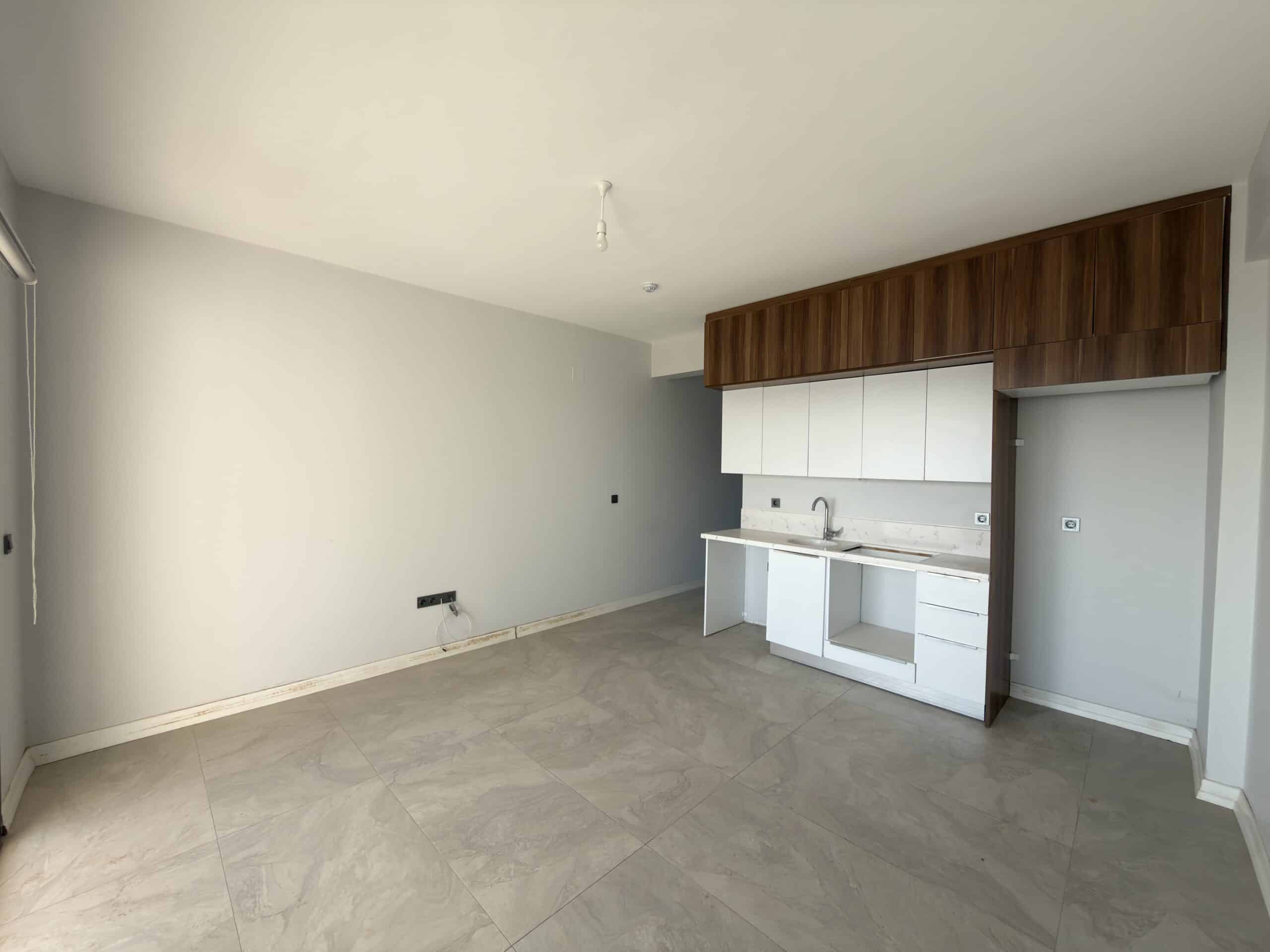 Mersin Erdemli Ayaş Iraöz Suits Deniz Manzaralı Satılık 1+1 Daire