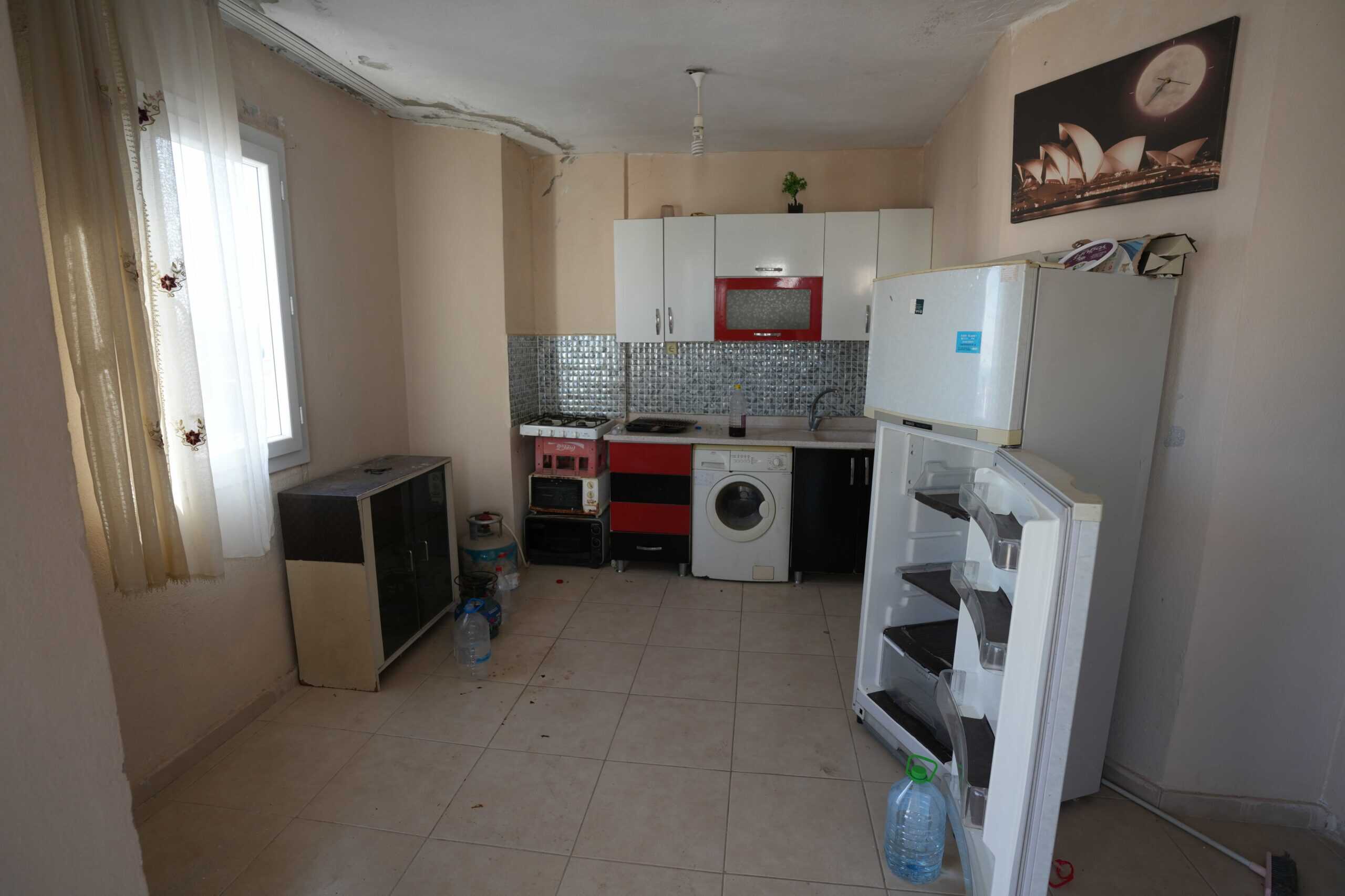 Mersin Erdemli Ayaş Tarsuslular Sitesi Satılık 2+1 Uygun Fiyat Daire