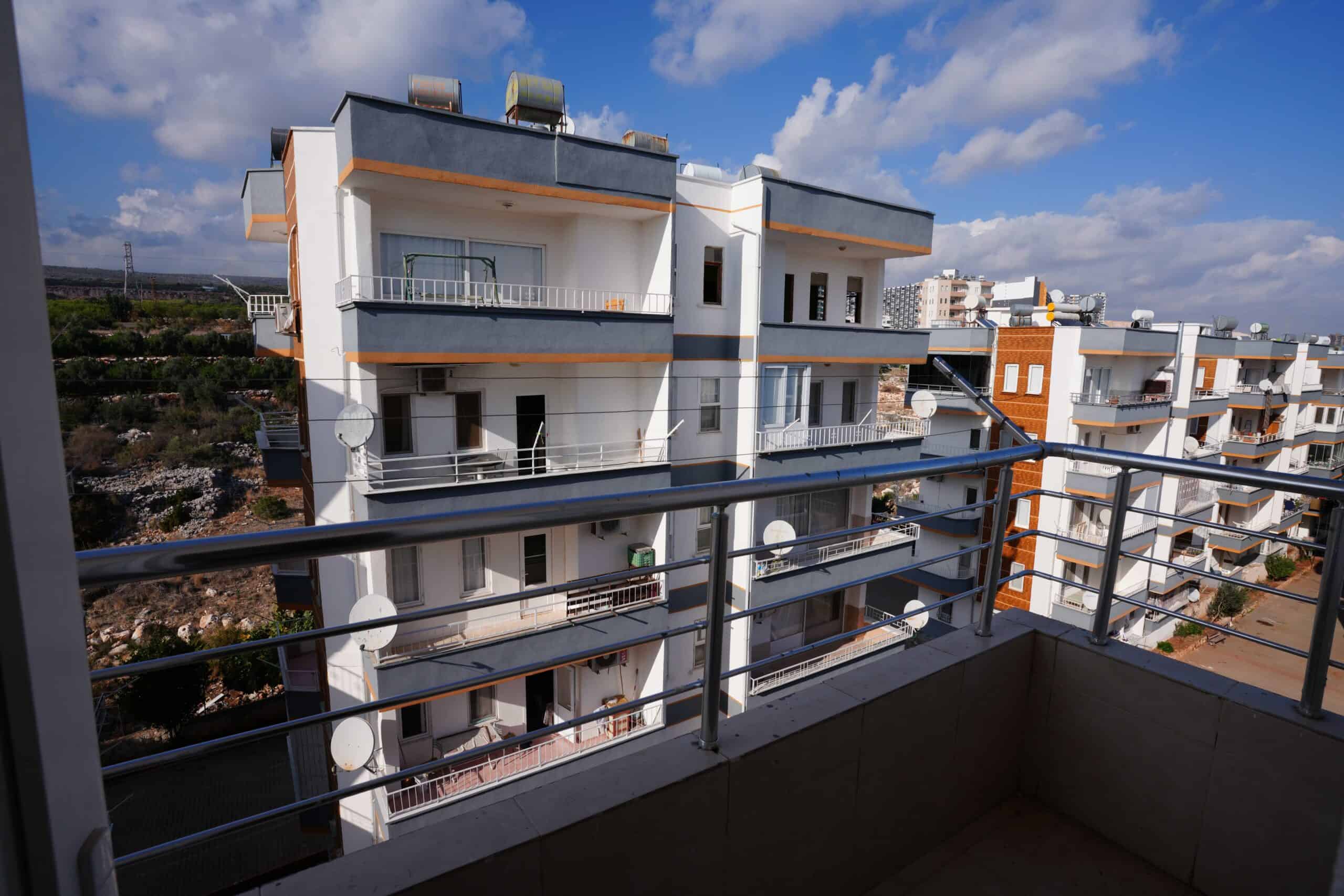 Mersin Erdemli Ayaş Tarsuslular Sitesi Satılık 2+1 Uygun Fiyat Daire