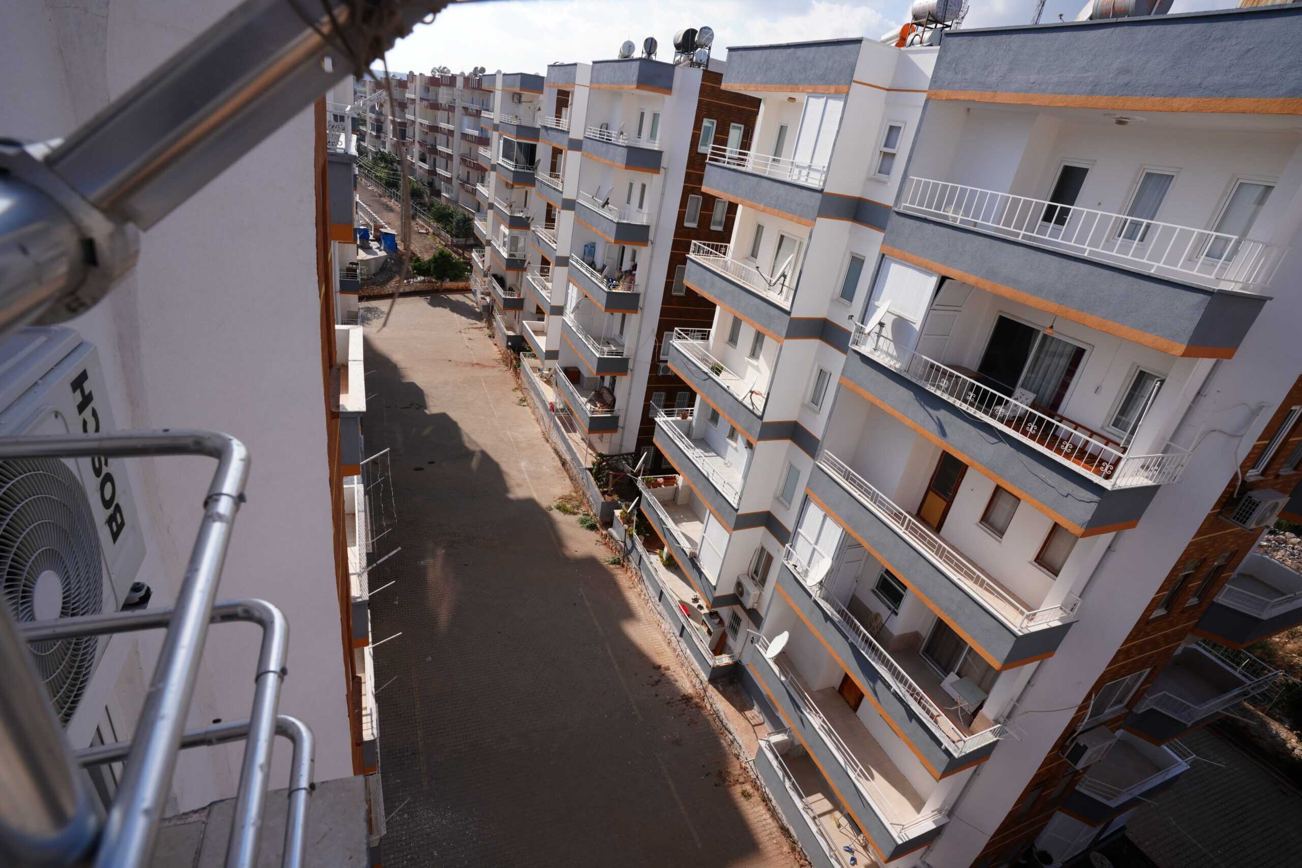 Mersin Erdemli Ayaş Tarsuslular Sitesi Satılık 2+1 Uygun Fiyat Daire