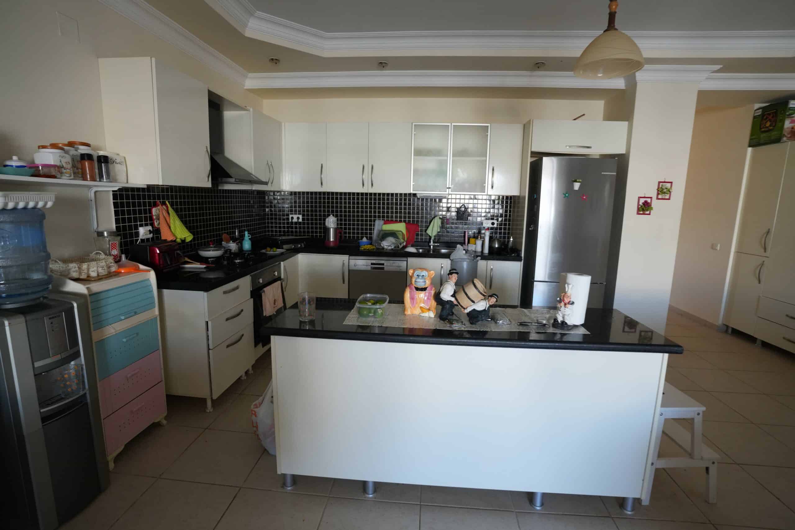 Mersin Kargıpınarı Queenaba Sitesi E blok Satılık Bakımlı Daire