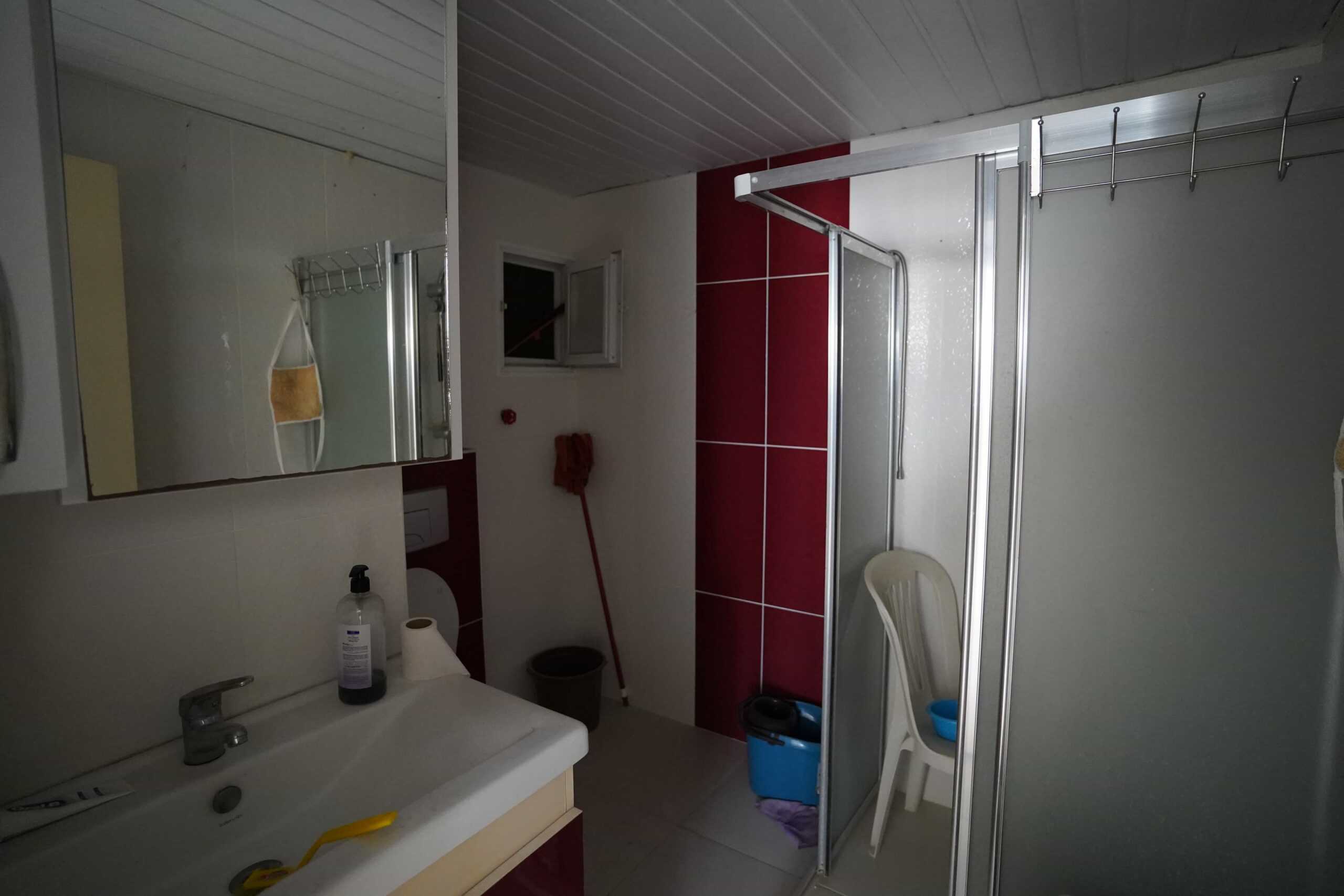 Mersin Tömük Flamingo 3 Sitesi Eşyalı 3+1 Köşe Daire