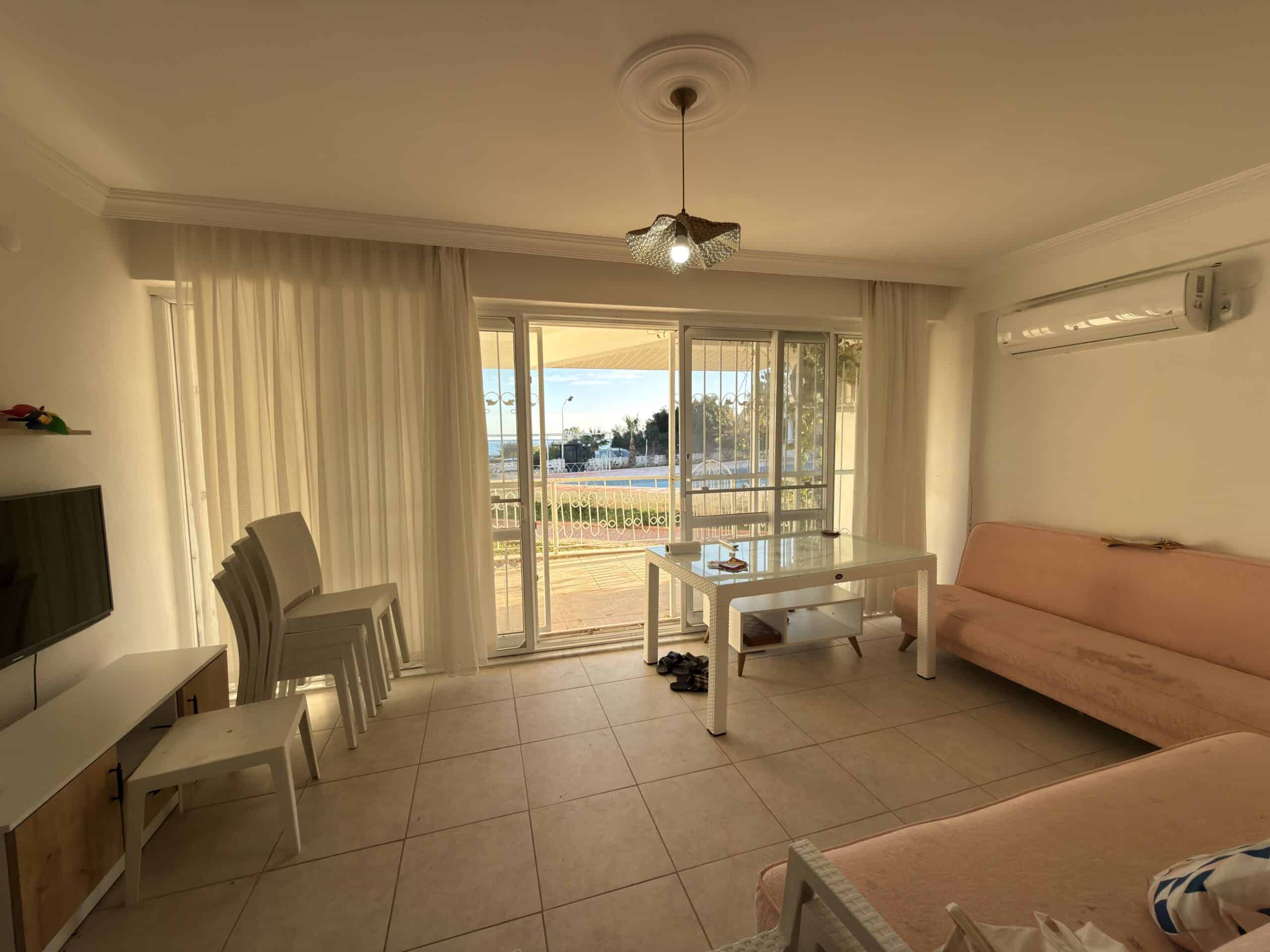 Mersin Erdemli Kocahasanlı Gür Tur Sitesi Eşyalı Satılık 2+1 Bahçe Katı Daire