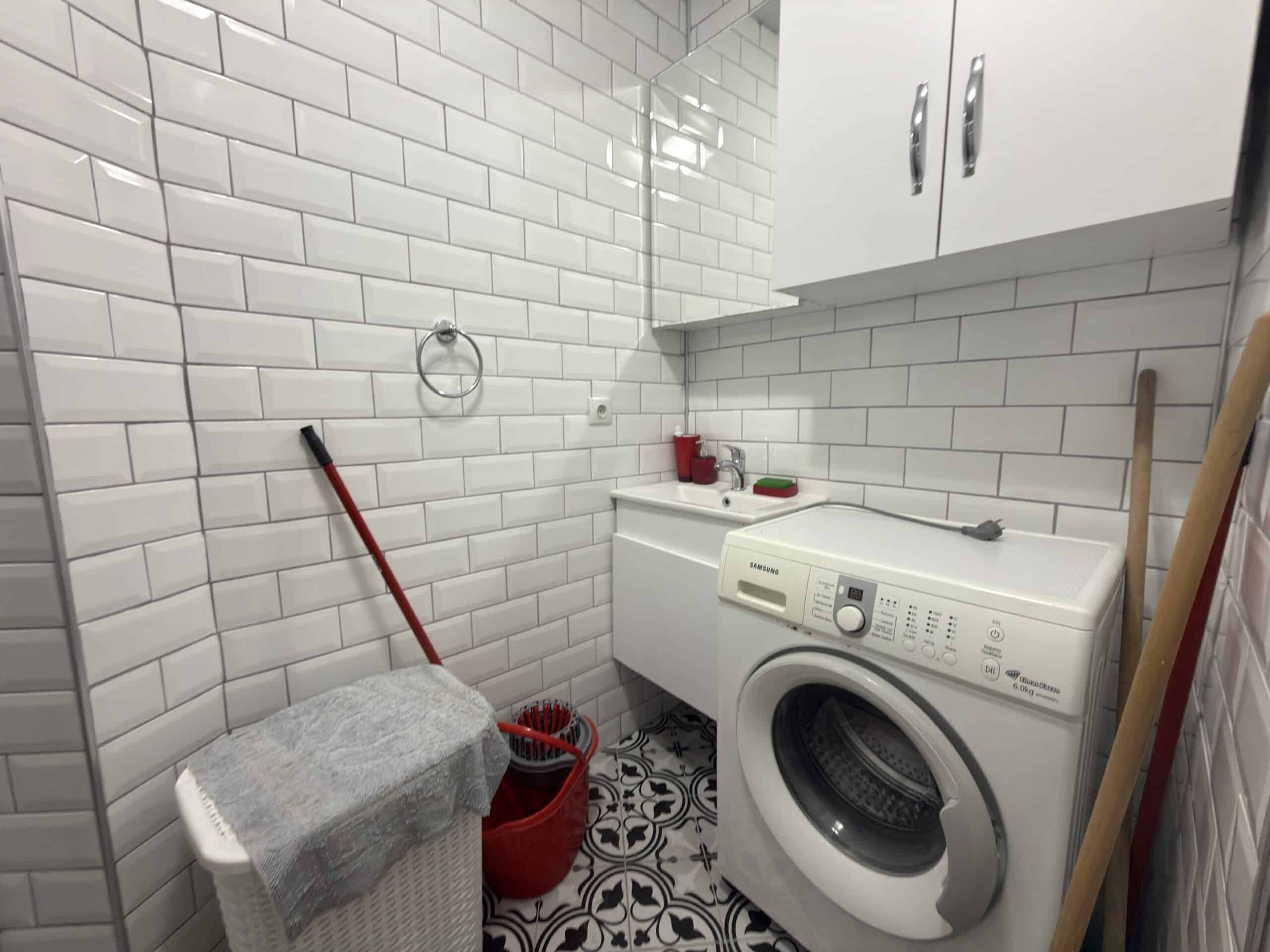 Mersin Erdemli Kocahasanlı Gür Tur Sitesi Eşyalı Satılık 2+1 Bahçe Katı Daire