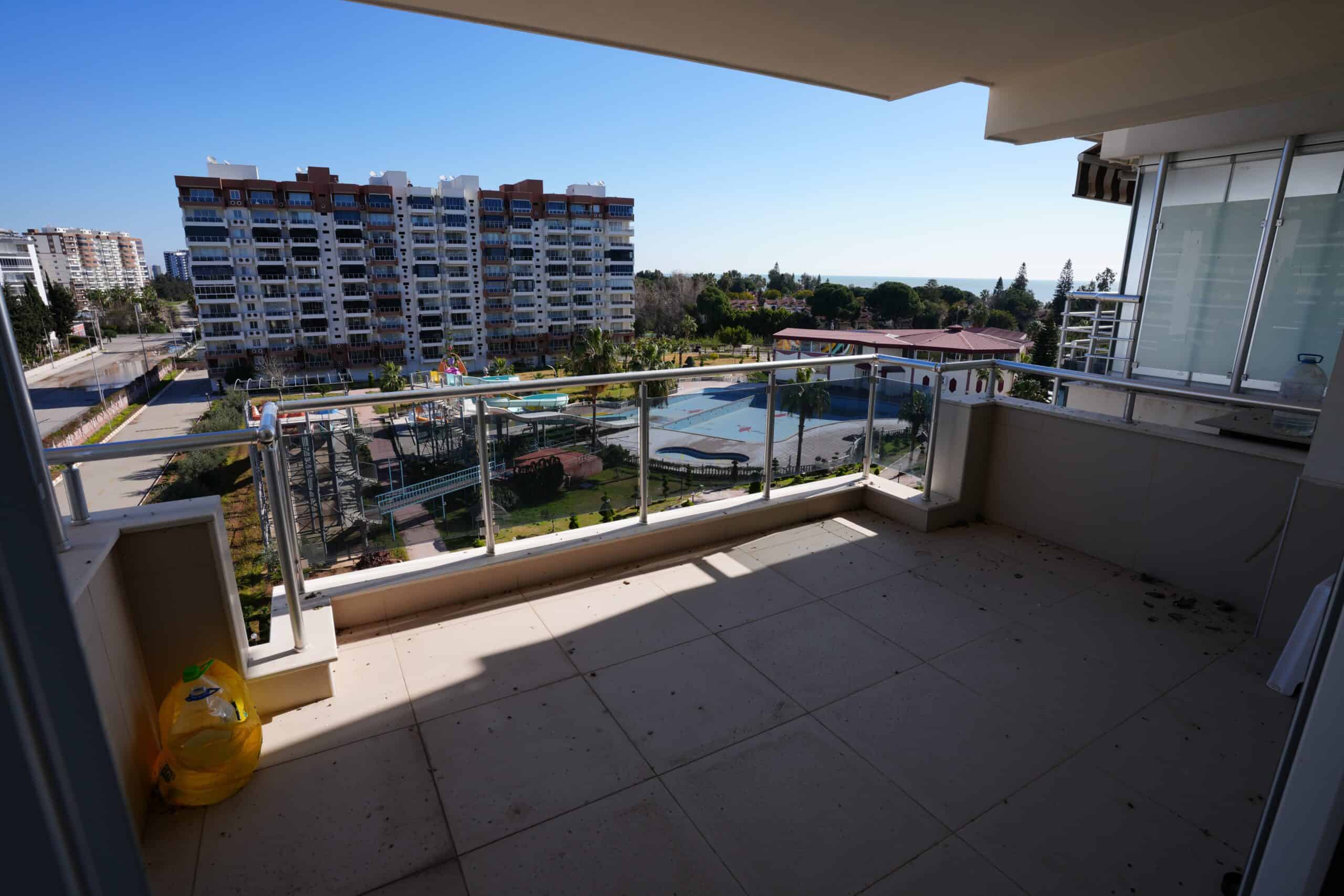 Mersin Kargıpınarı Liparis Sun Life Sitesi Yeni Bloklarda Satılık 2+1 Daire