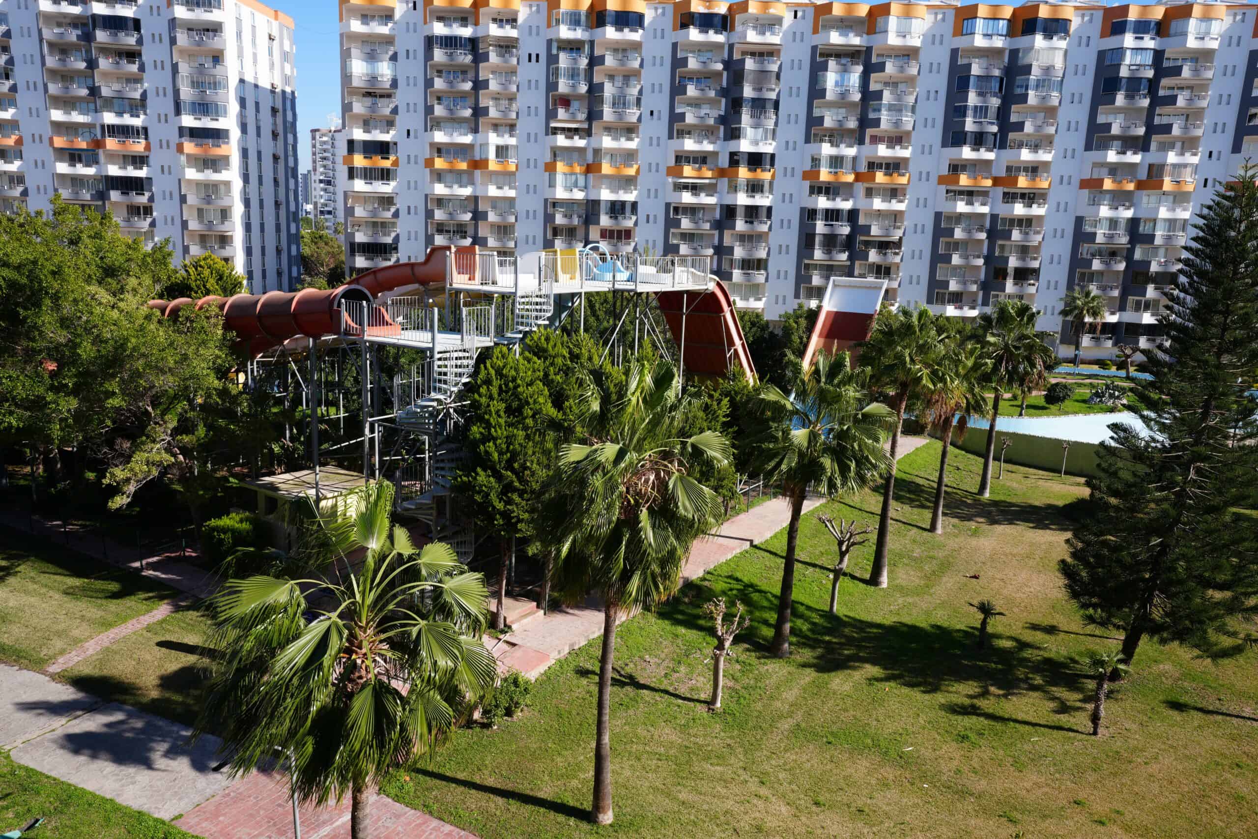 Mersin Kargıpınarı Queenaba Sitesi E Bloklarda Satılık 3+1 Daire