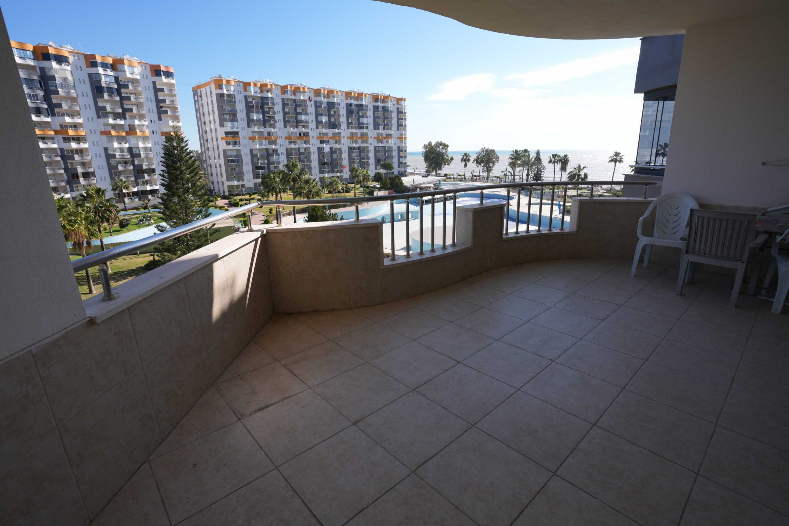 Mersin Kargıpınarı Queenaba Sitesi E Bloklarda Satılık 3+1 Daire