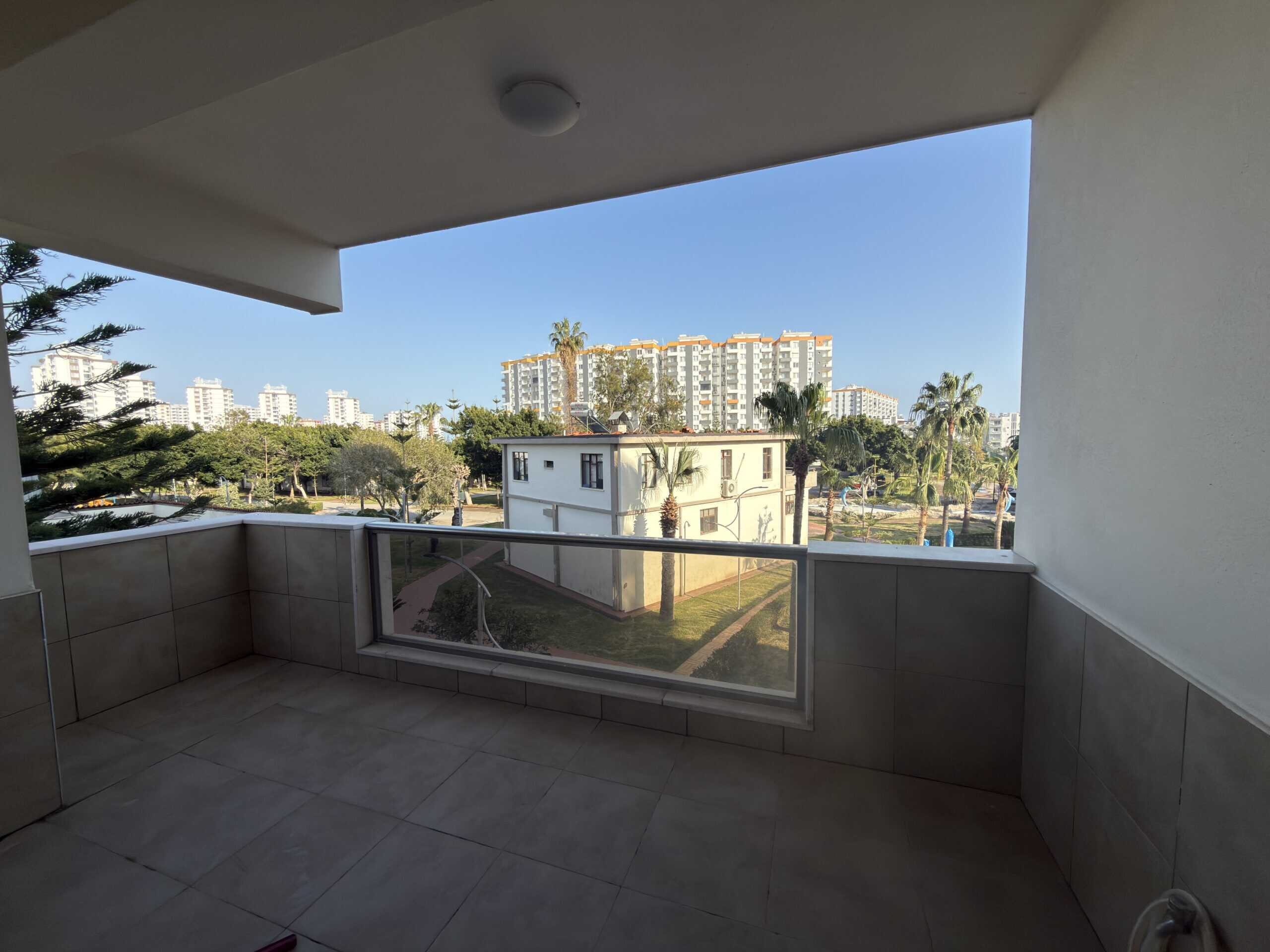 Mersin Erdemli Kargıpınarı Queenaba  Sitesi Eşyalı Satılık 2+1 Daire