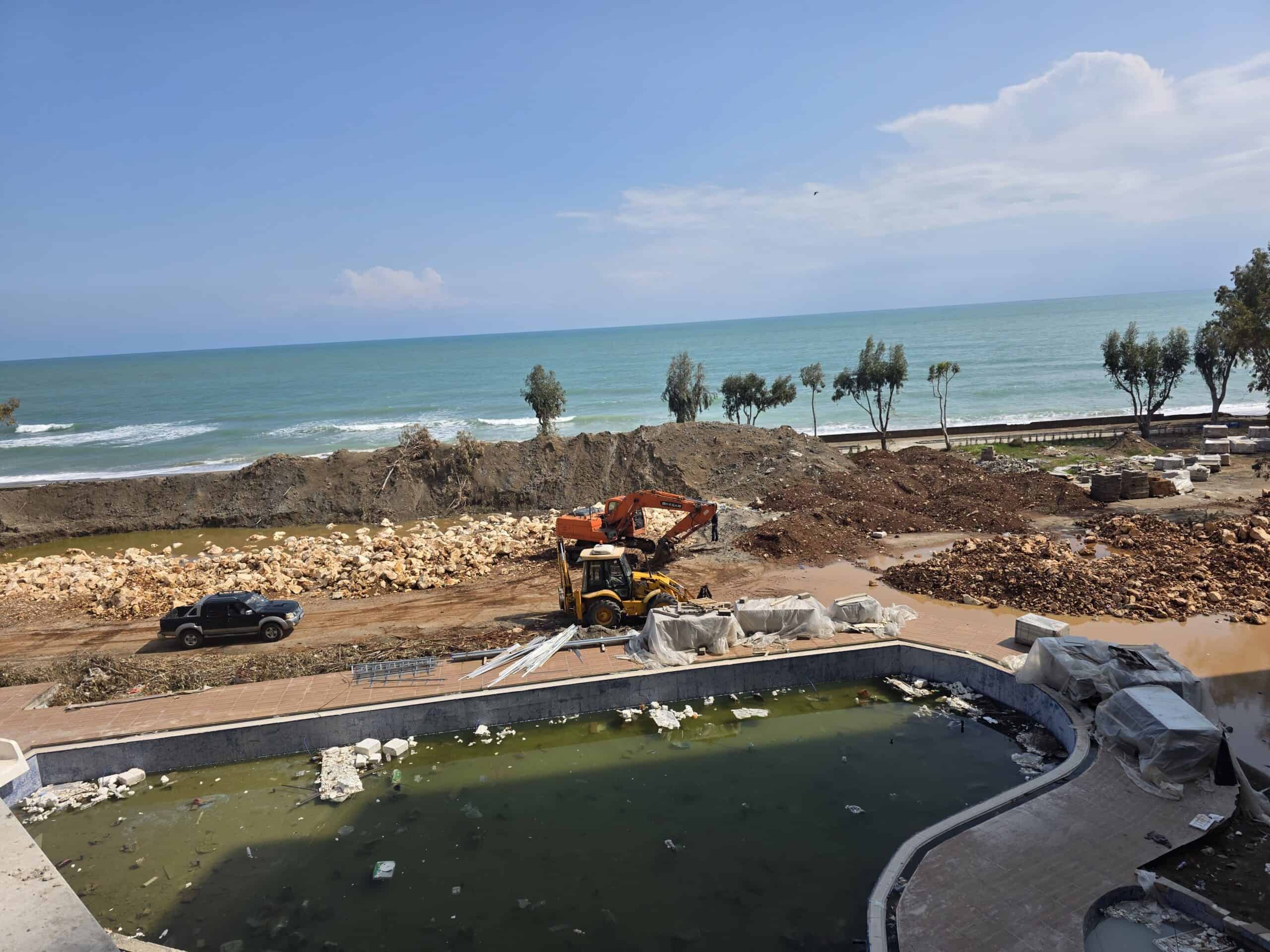 Mersin Erdemli Limonlu Denize Sıfır Lemas Delux Resort Satılık 2+1 Daire