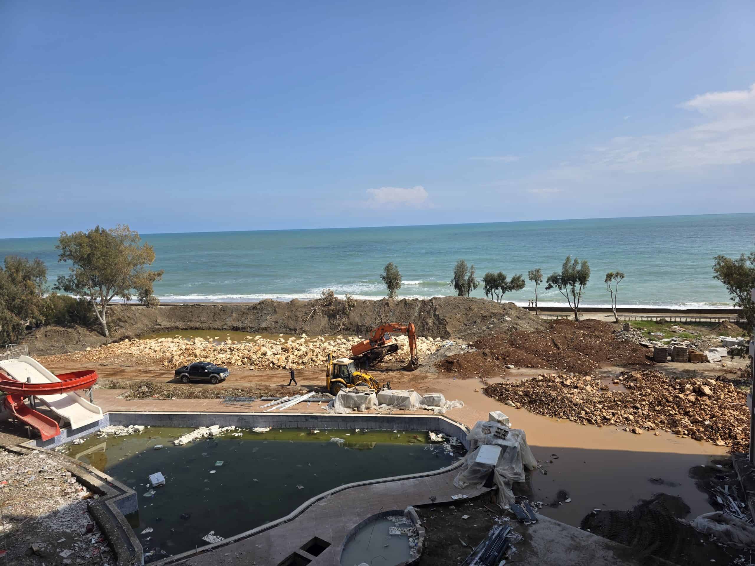Mersin Erdemli Limonlu Denize Sıfır Lemas Delux Resort Satılık 2+1 Daire