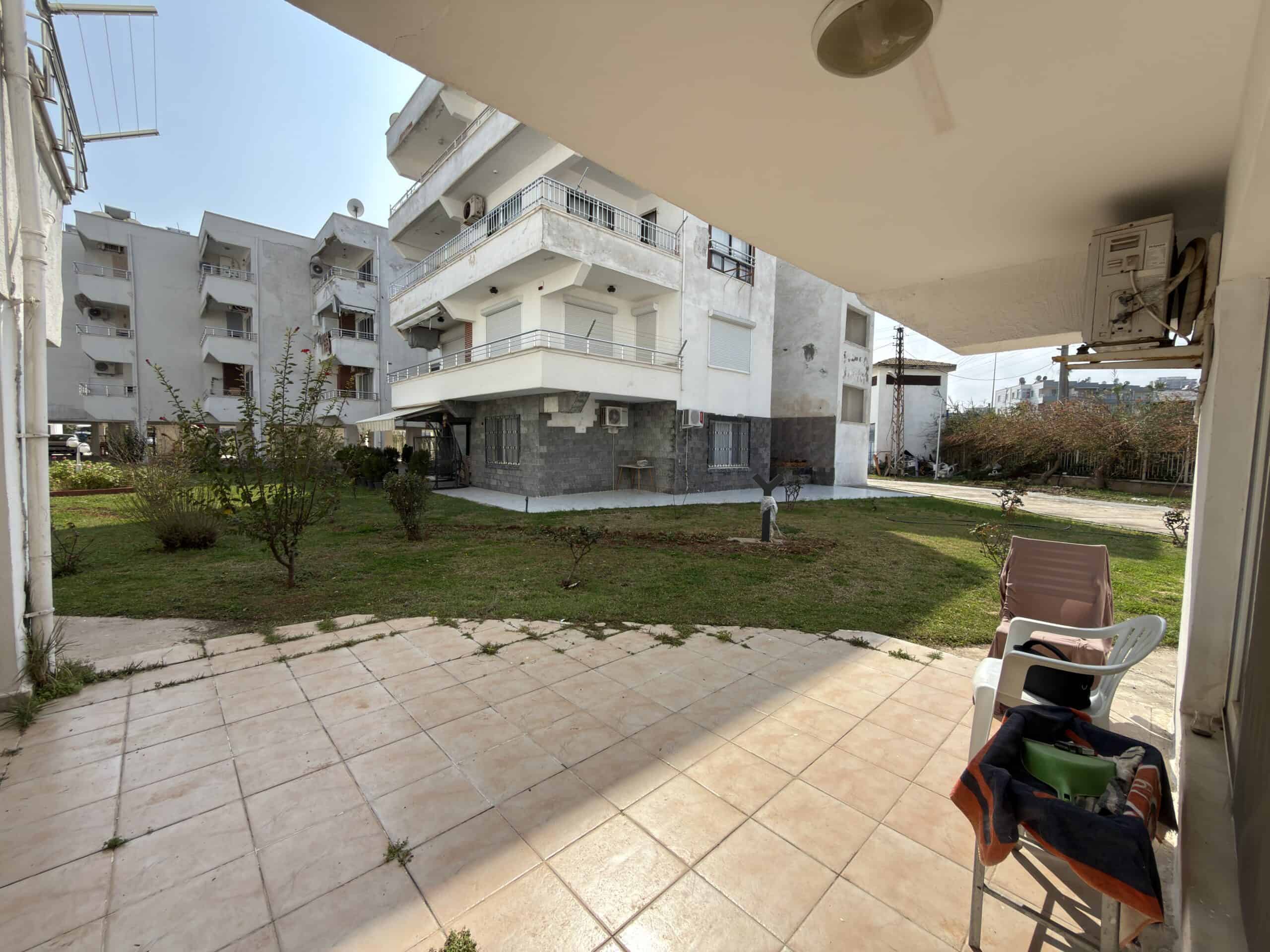 Mersin Erdemli Limonlu Gökmen Sitesi Satılık 1+1 Bahçe Katı Daire