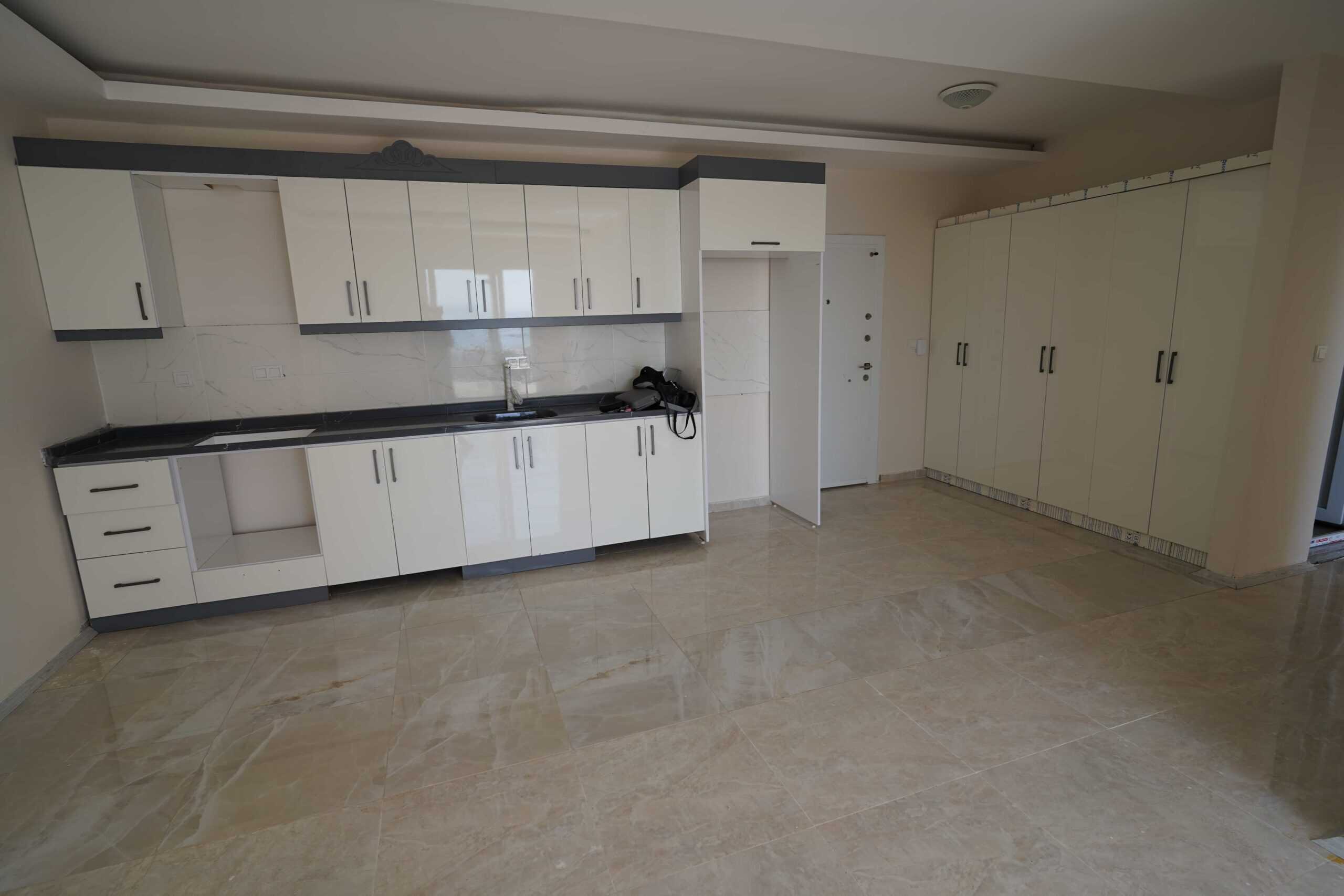 Mersin Ayaş New City Sitesi Satılık 2+1 3+1 Tek Tapu 4 Daire