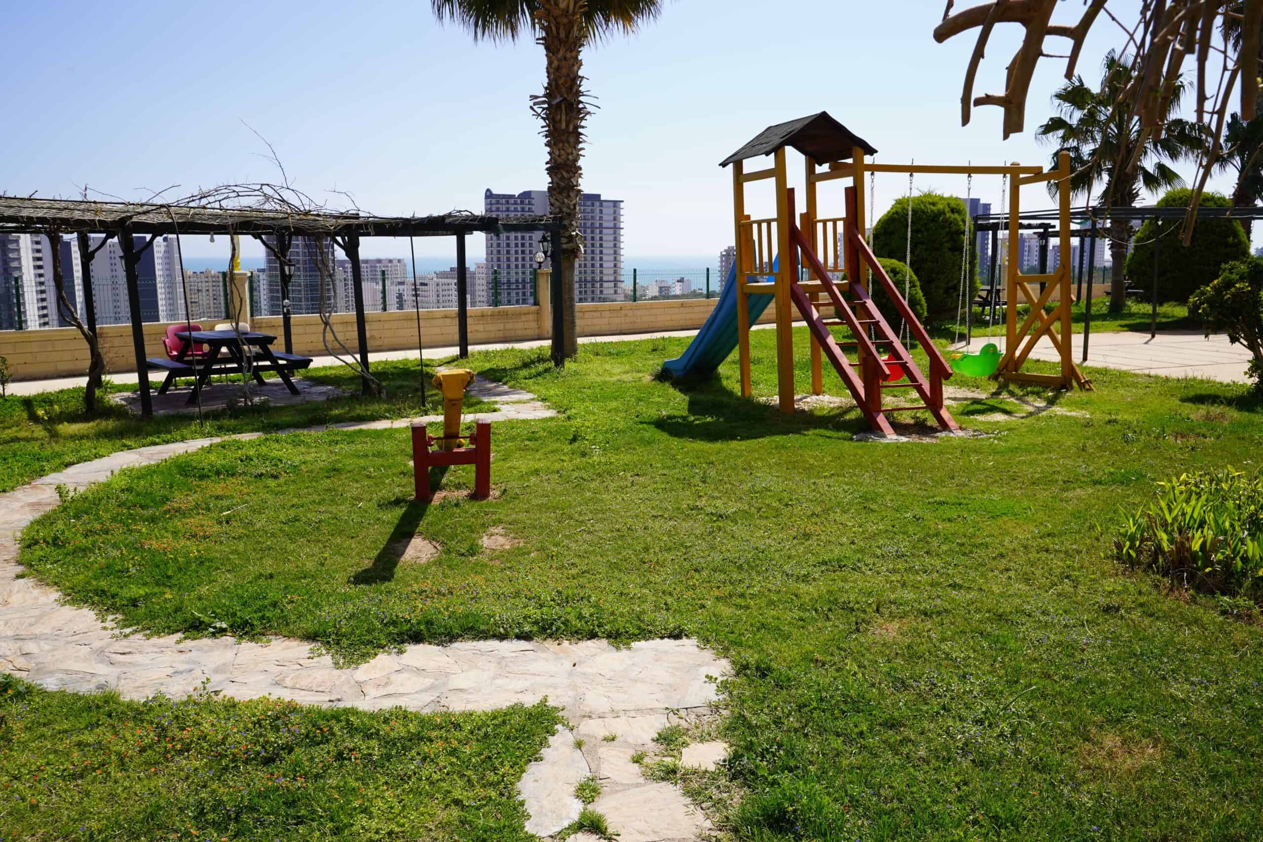 Mersin Ayaş New City Sitesi Satılık 2+1 3+1 Tek Tapu 4 Daire