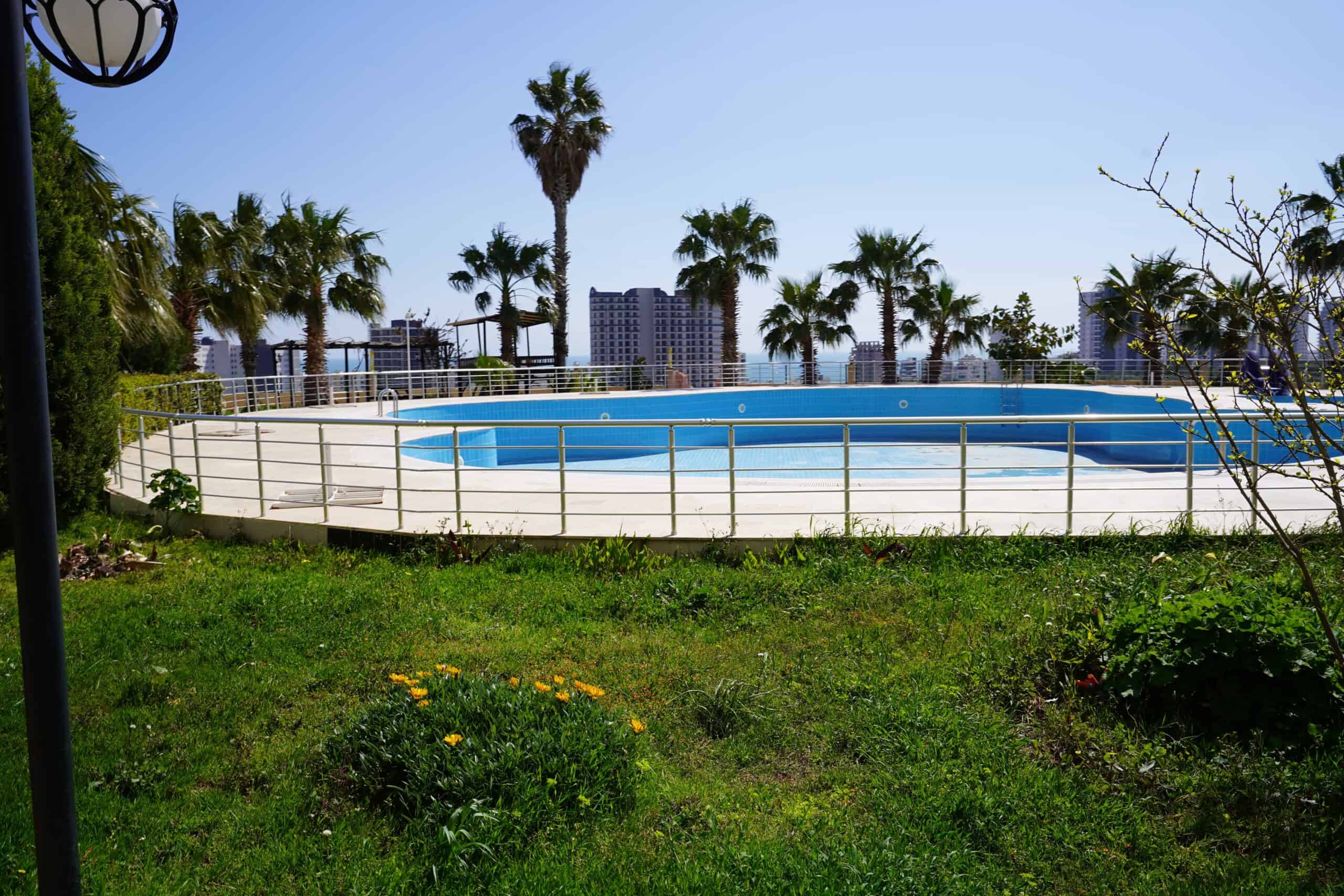 Mersin Ayaş New City Sitesi Satılık 2+1 3+1 Tek Tapu 4 Daire