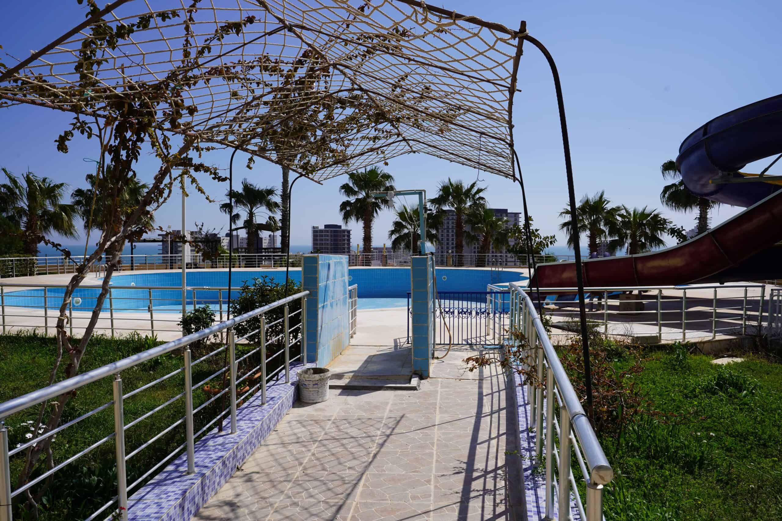 Mersin Ayaş New City Sitesi Satılık 2+1 3+1 Tek Tapu 4 Daire