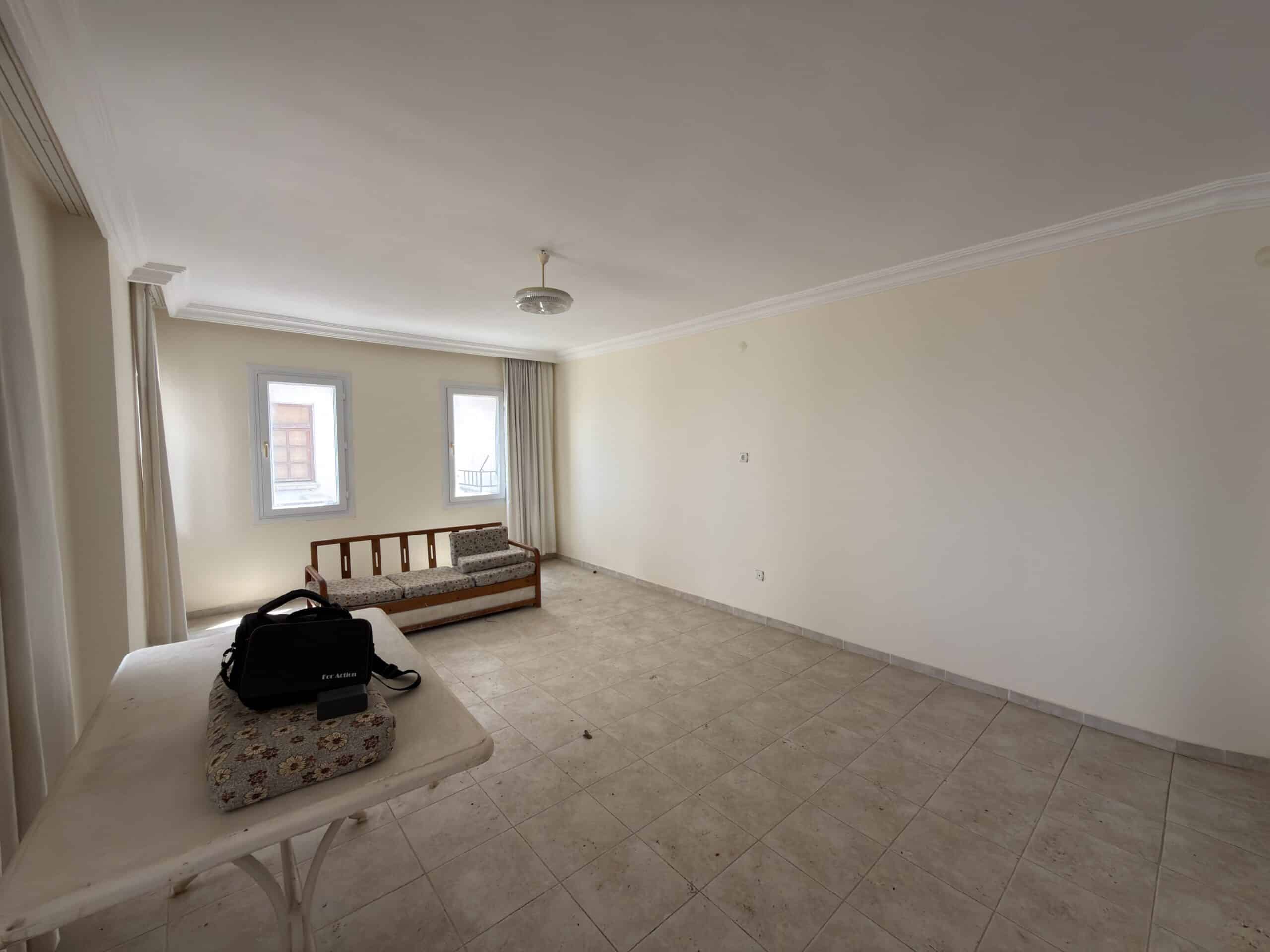 Mersin Erdemli Limonlu Denize Sıfır Benim Tatil  Sitesi  Satılık 2+1 Deniz Manzaralı  Daire