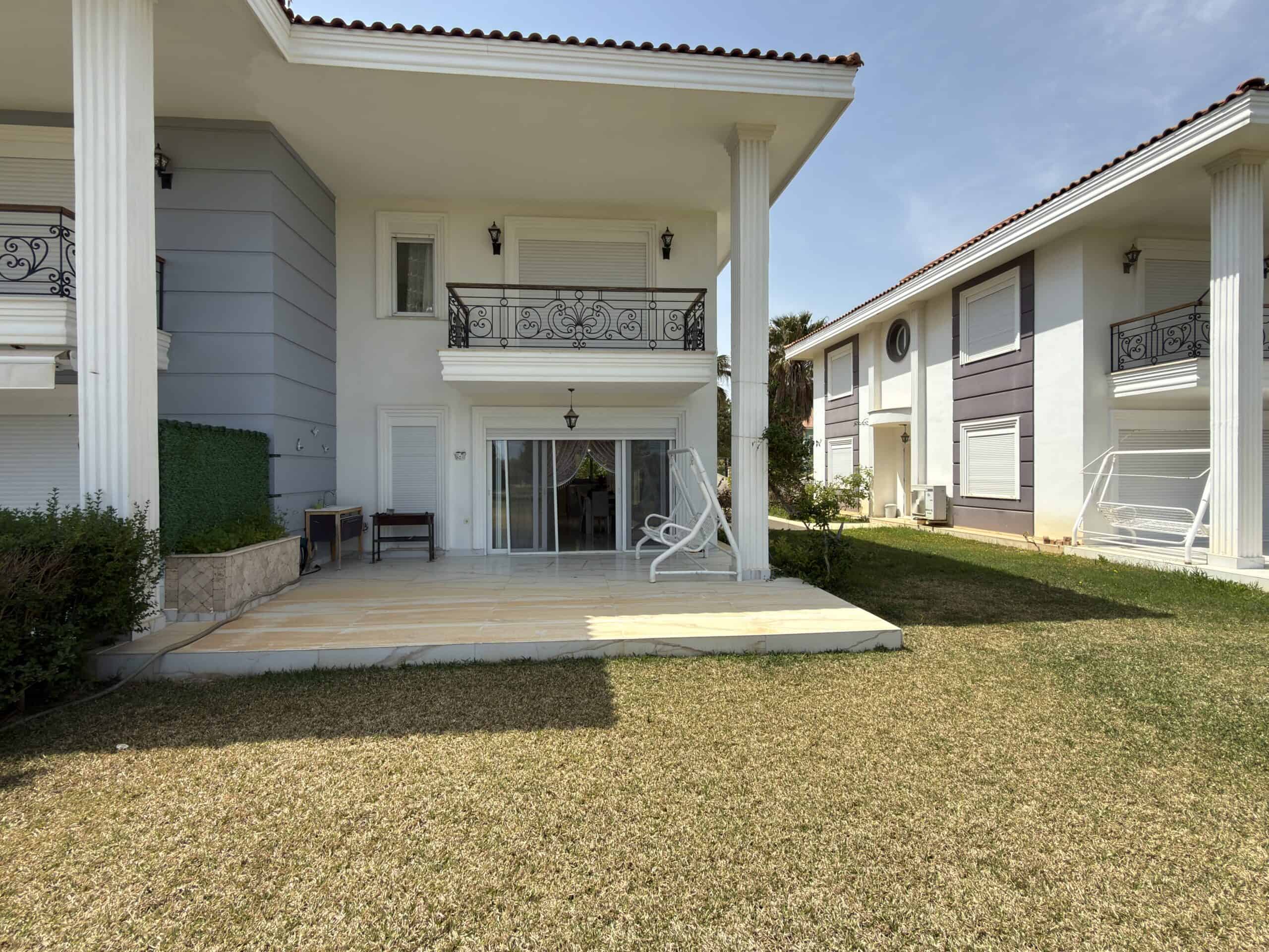 Mersin Silifke Atayurt  Marpessa Vip 1 Sitesi Satılık 4+1  Köşe Villa