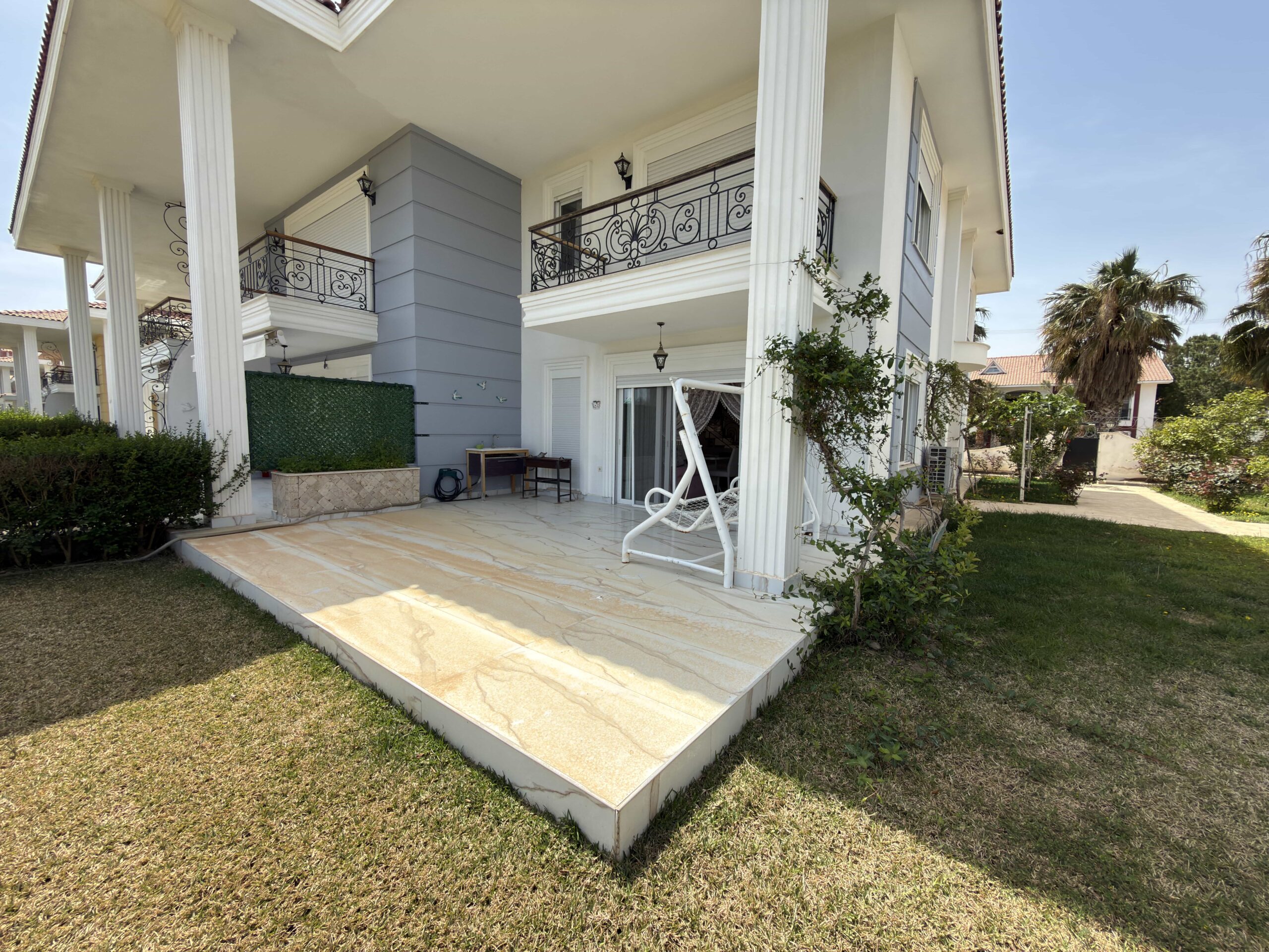 Mersin Silifke Atayurt  Marpessa Vip 1 Sitesi Satılık 4+1  Köşe Villa