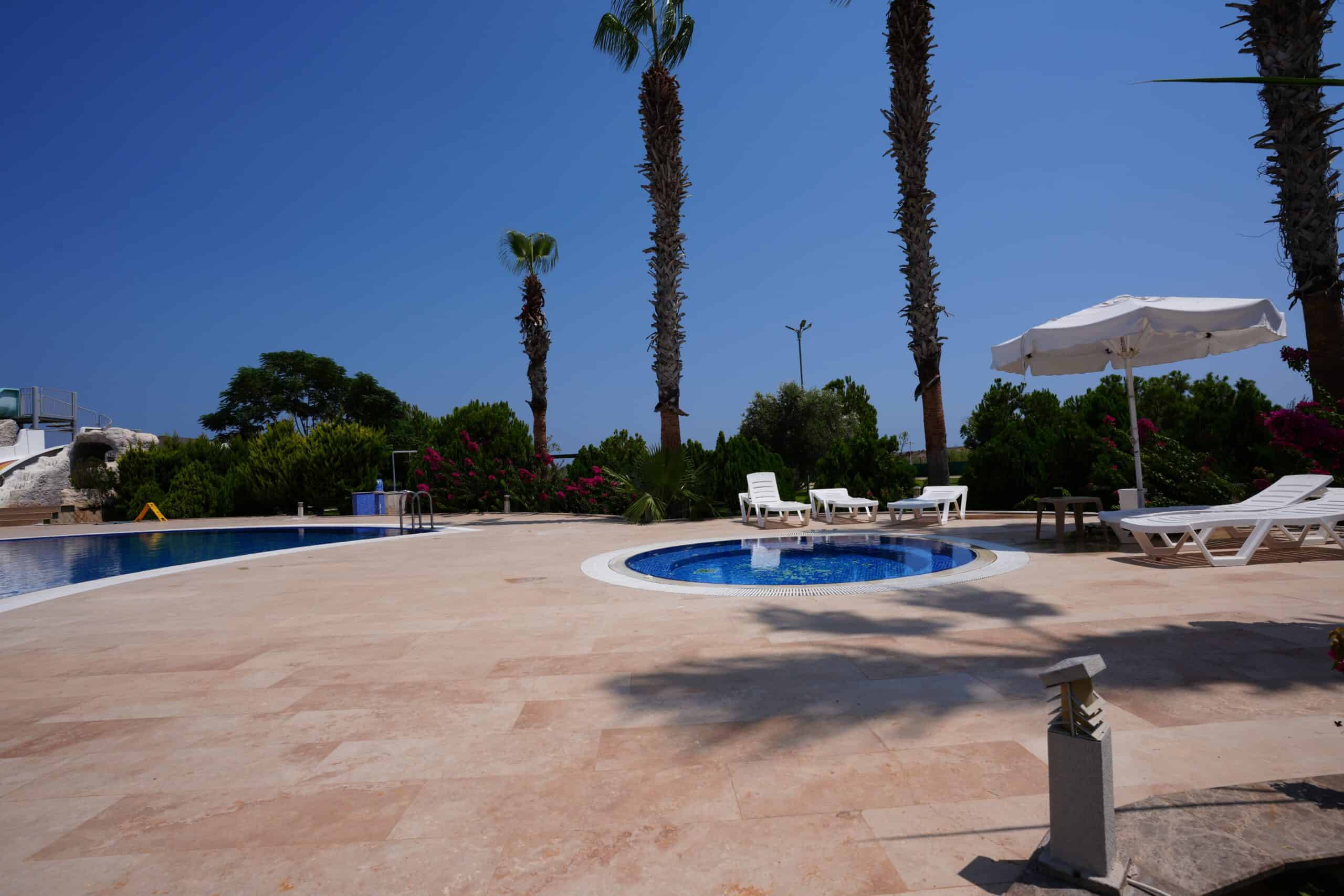 Mersin Silifke Atayurt  Marpessa Vip 1 Sitesi Satılık 4+1  Köşe Villa