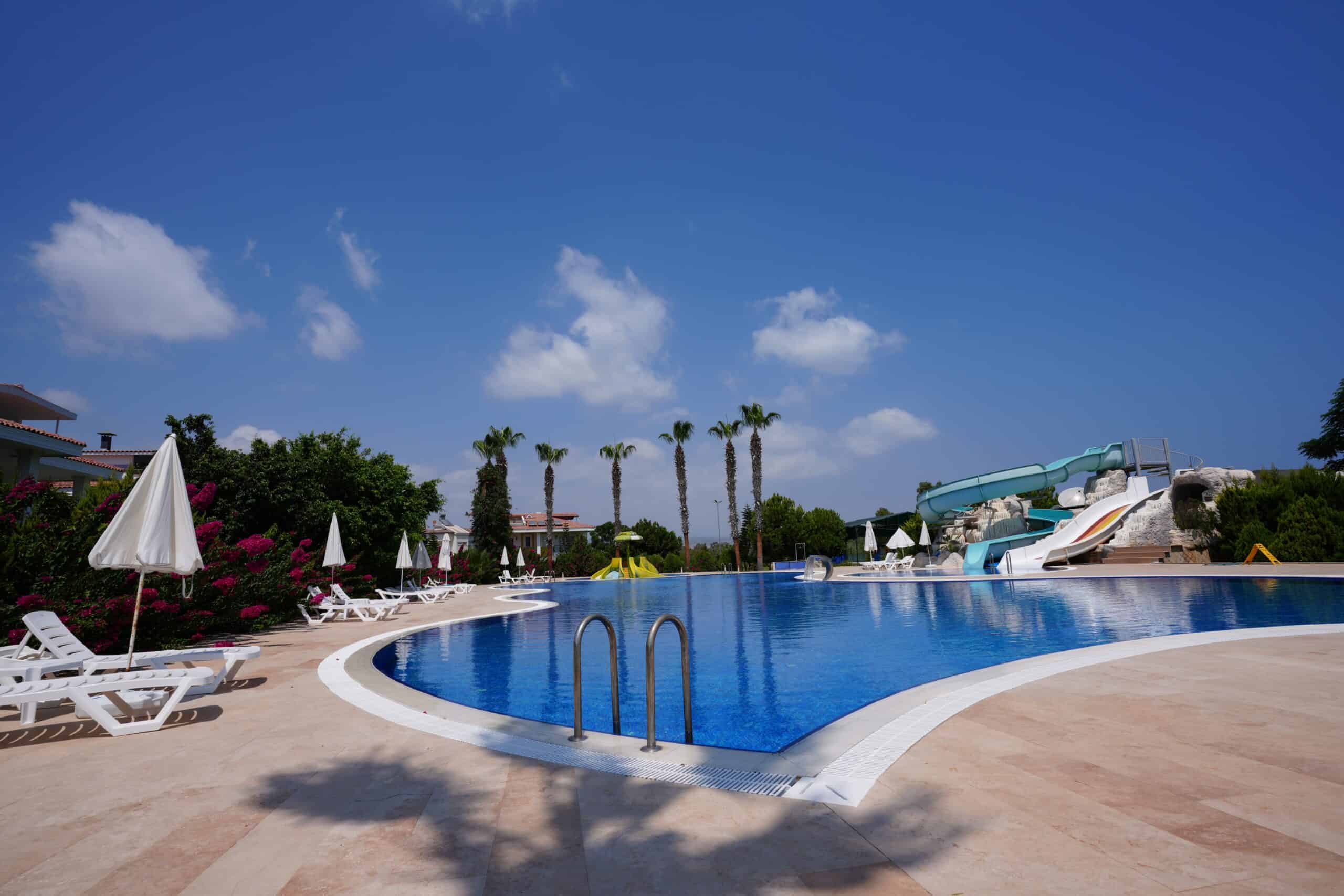 Mersin Silifke Atayurt  Marpessa Vip 1 Sitesi Satılık 4+1  Köşe Villa
