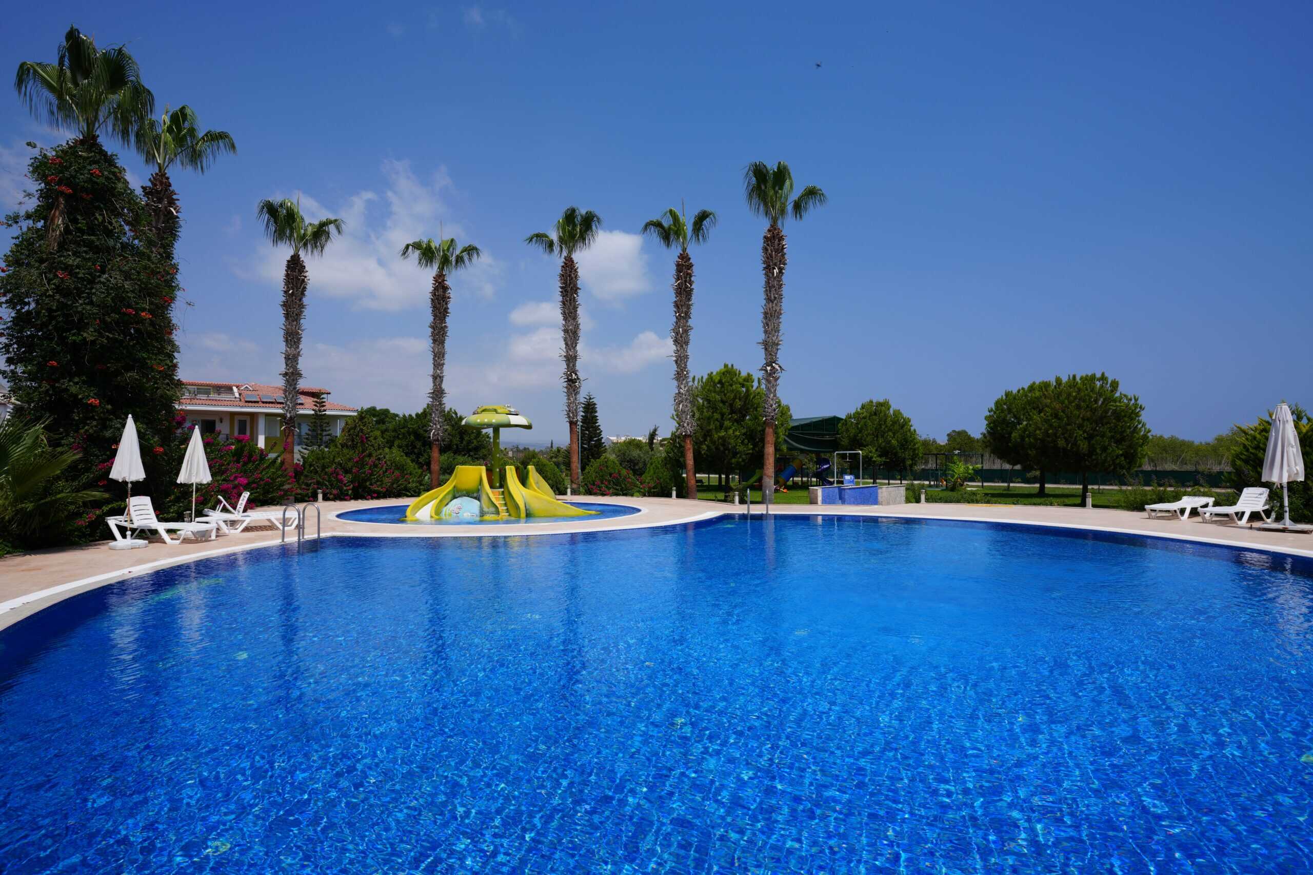 Mersin Silifke Atayurt  Marpessa Vip 1 Sitesi Satılık 4+1  Köşe Villa