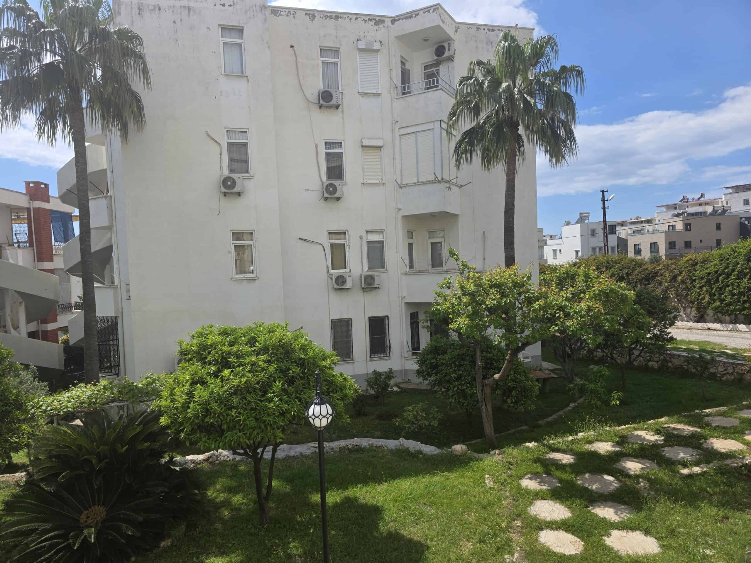 Mersin Erdemli Kumkuyu Denize Sıfır Altınportakal Eşyalı Satılık 3+1 Teras Katı Daire