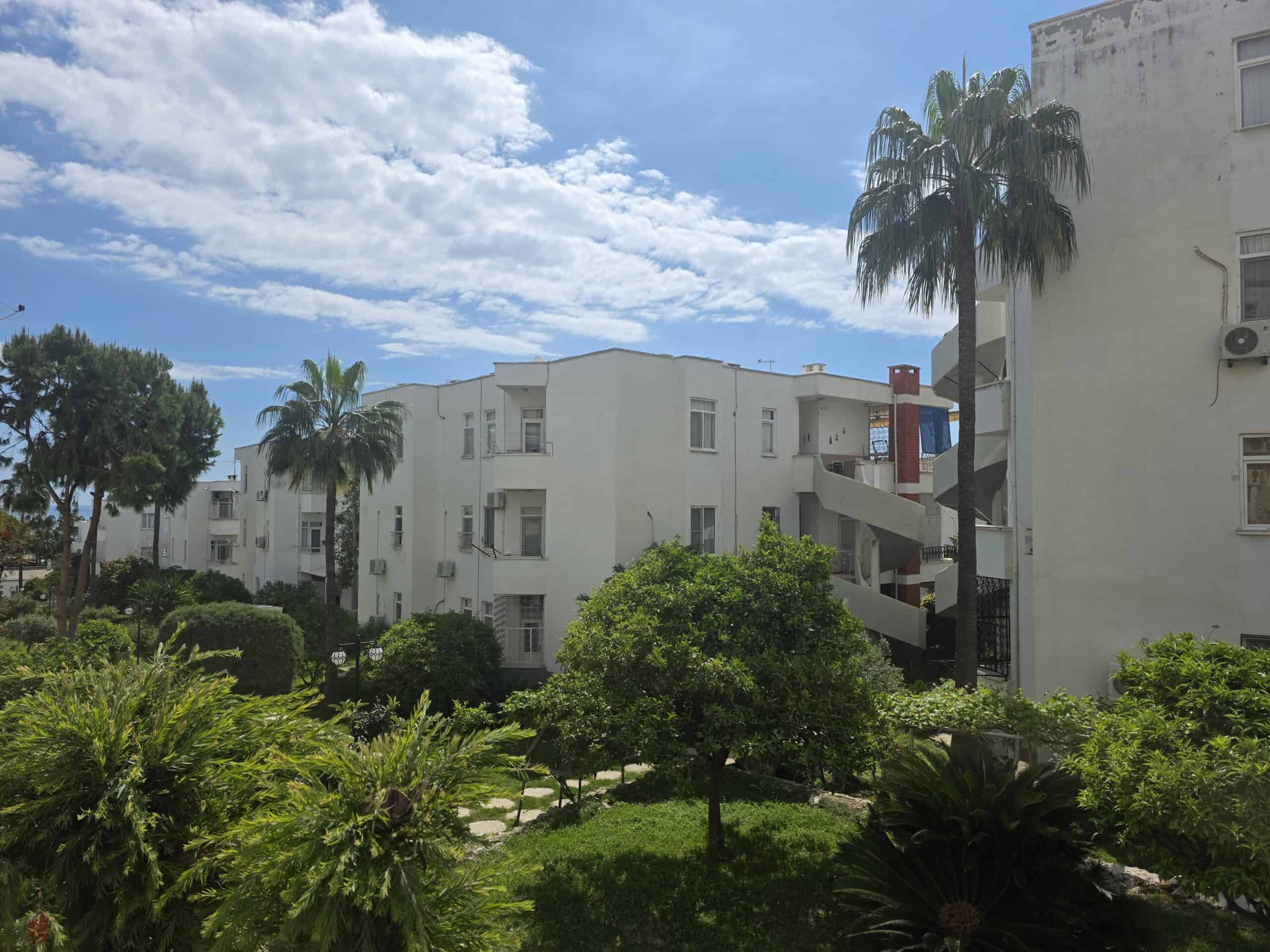 Mersin Erdemli Kumkuyu Denize Sıfır Altınportakal Eşyalı Satılık 3+1 Teras Katı Daire