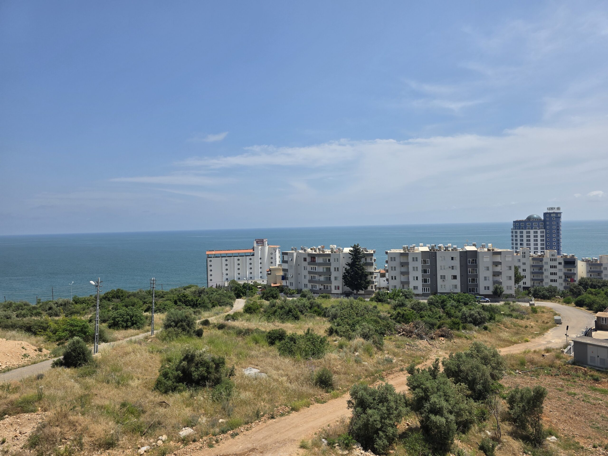 1+1 Apartment for Sale in Erdemli Ayaş, Mersin, with Ocean Views