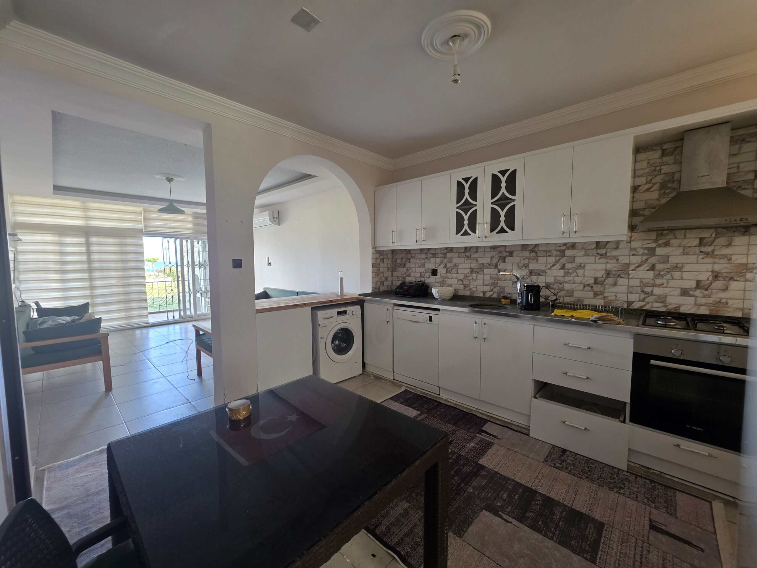 Mersin Erdemli Denize Sıfır Erciyes Sitesi Kiralık 2+1 Bahçe Katı Daire