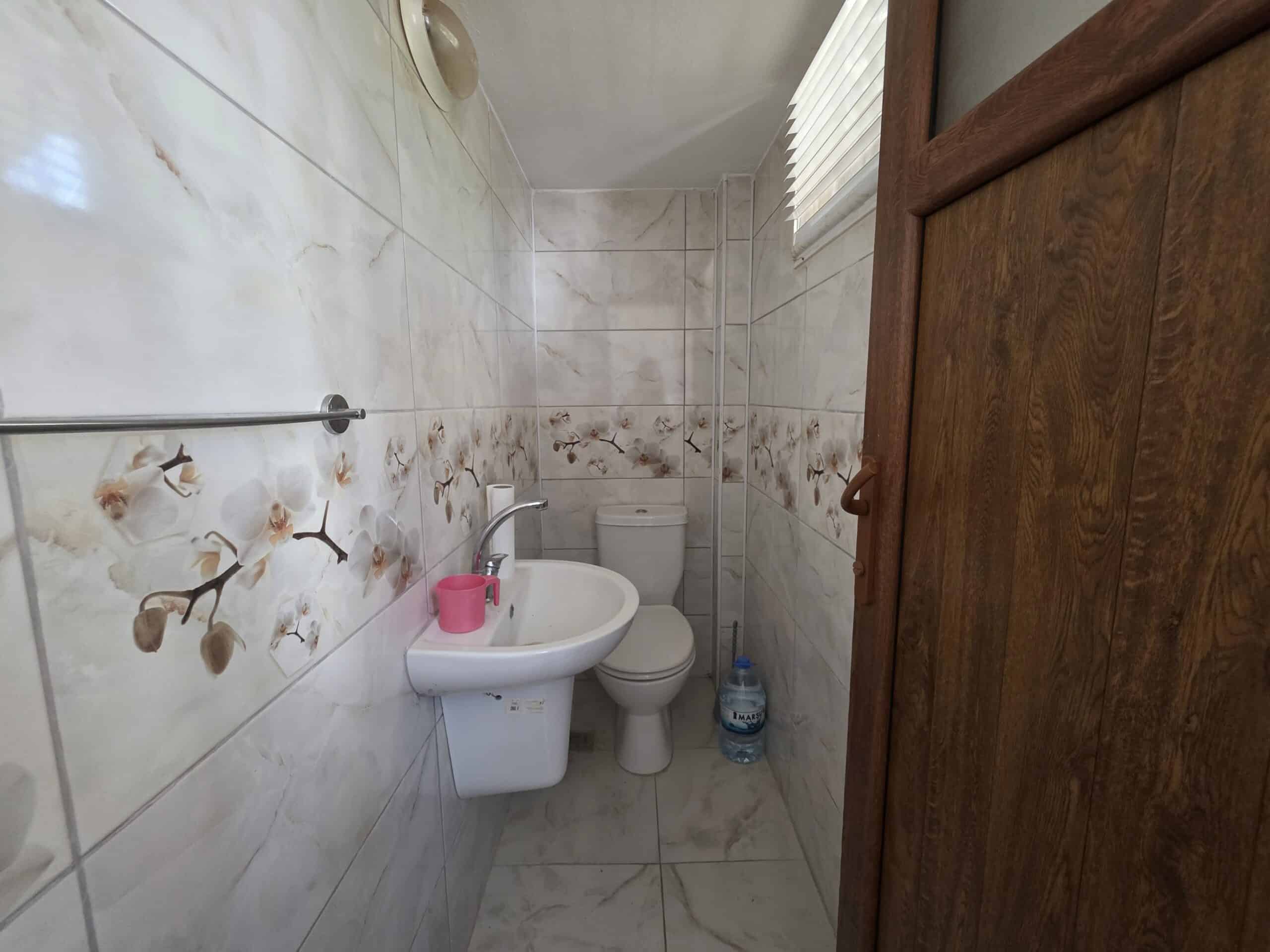 Mersin Erdemli Denize Sıfır Erciyes Sitesi Kiralık 2+1 Bahçe Katı Daire
