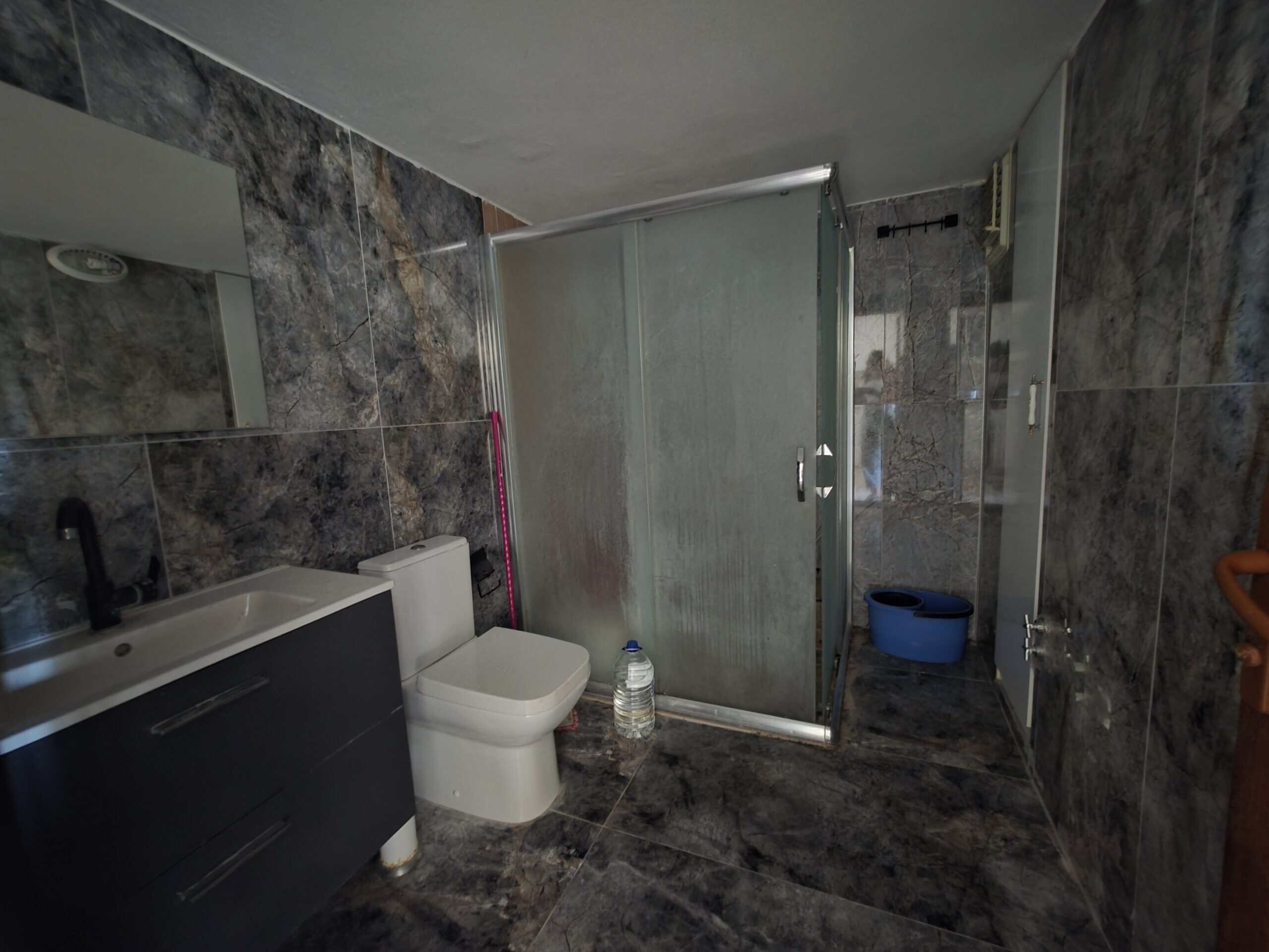 Mersin Erdemli Denize Sıfır Erciyes Sitesi Kiralık 2+1 Bahçe Katı Daire