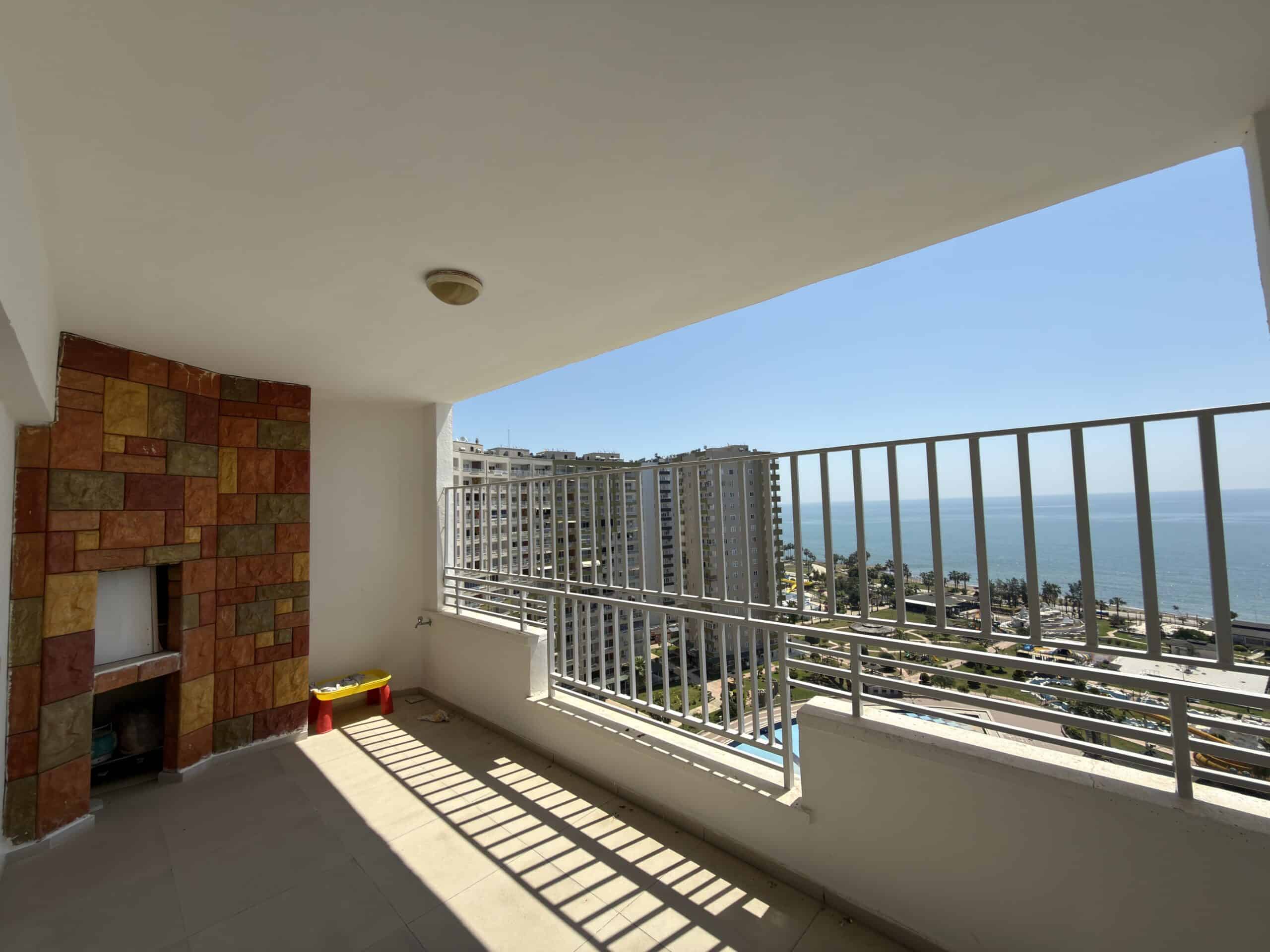 Mersin Erdemli Tömük Denize Sıfır Flamingo 8  Tatil Sitesi  Satılık 3+1 Daire