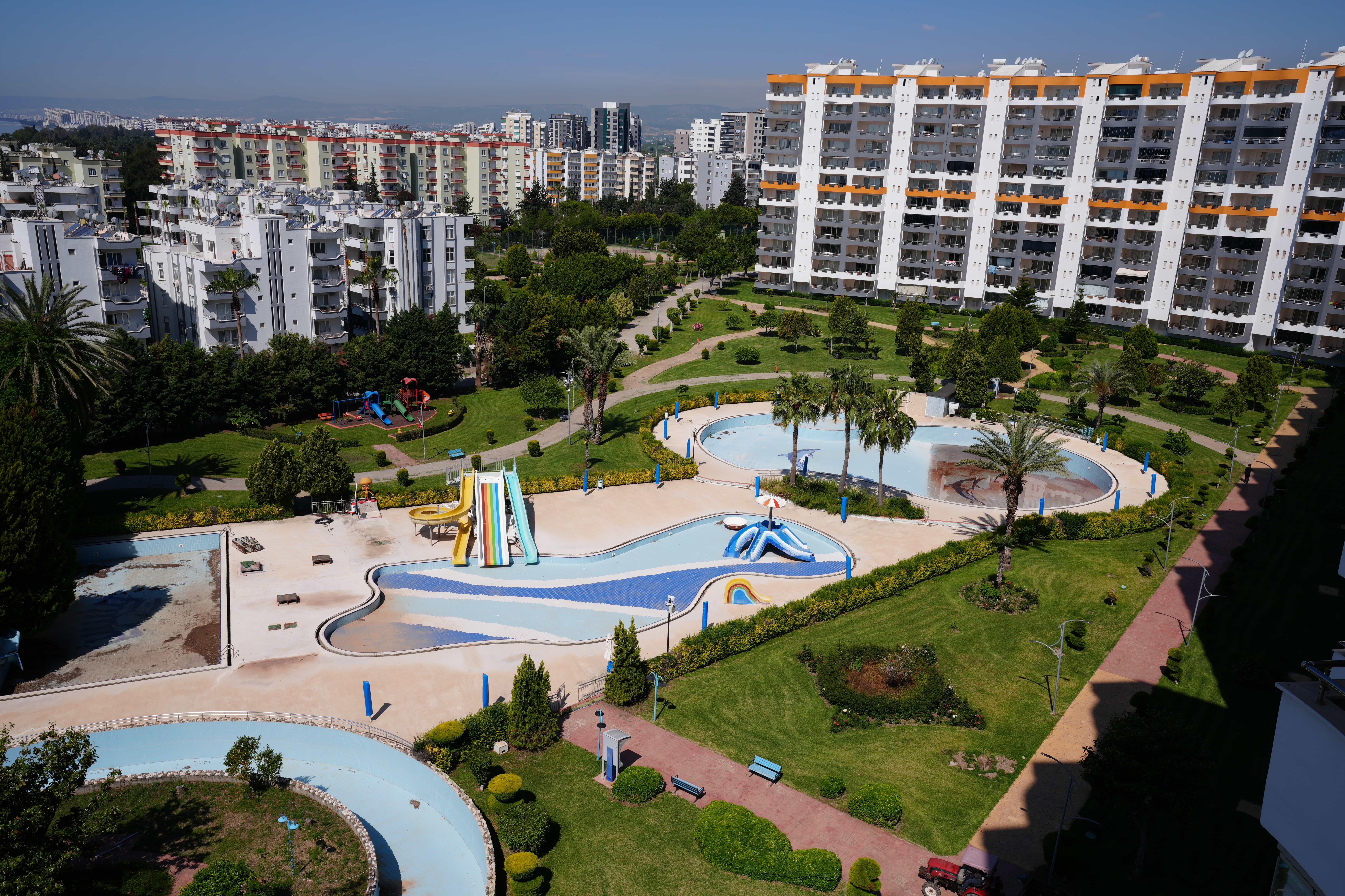 Gemeubileerd 2+1 appartement te koop in Queenaba Site, Kargıpınarı, Mersin