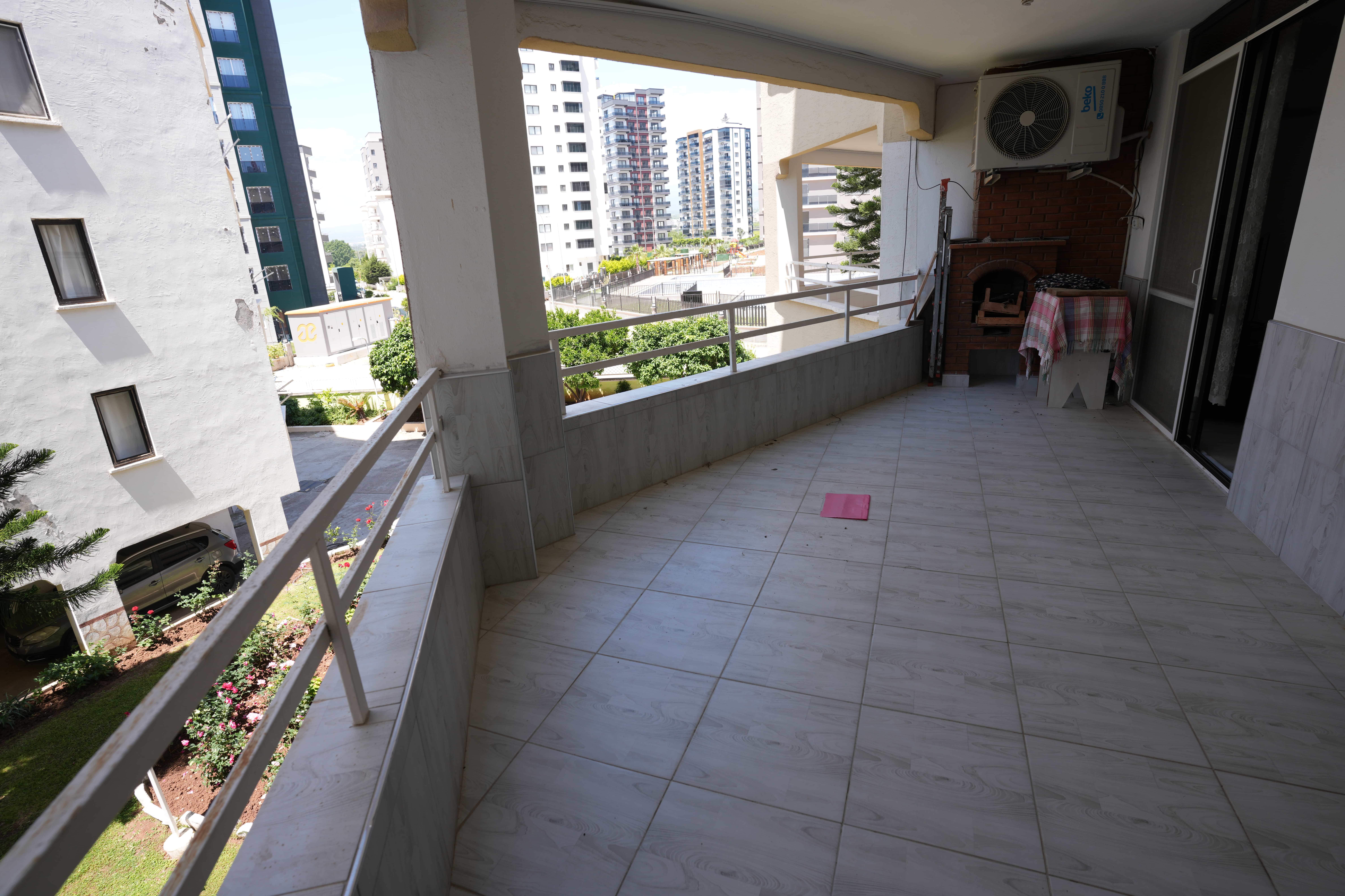Gepflegte 2+1-Wohnung in Mersin Erdemli Kargıpınarı Gazikent zu verkaufen
