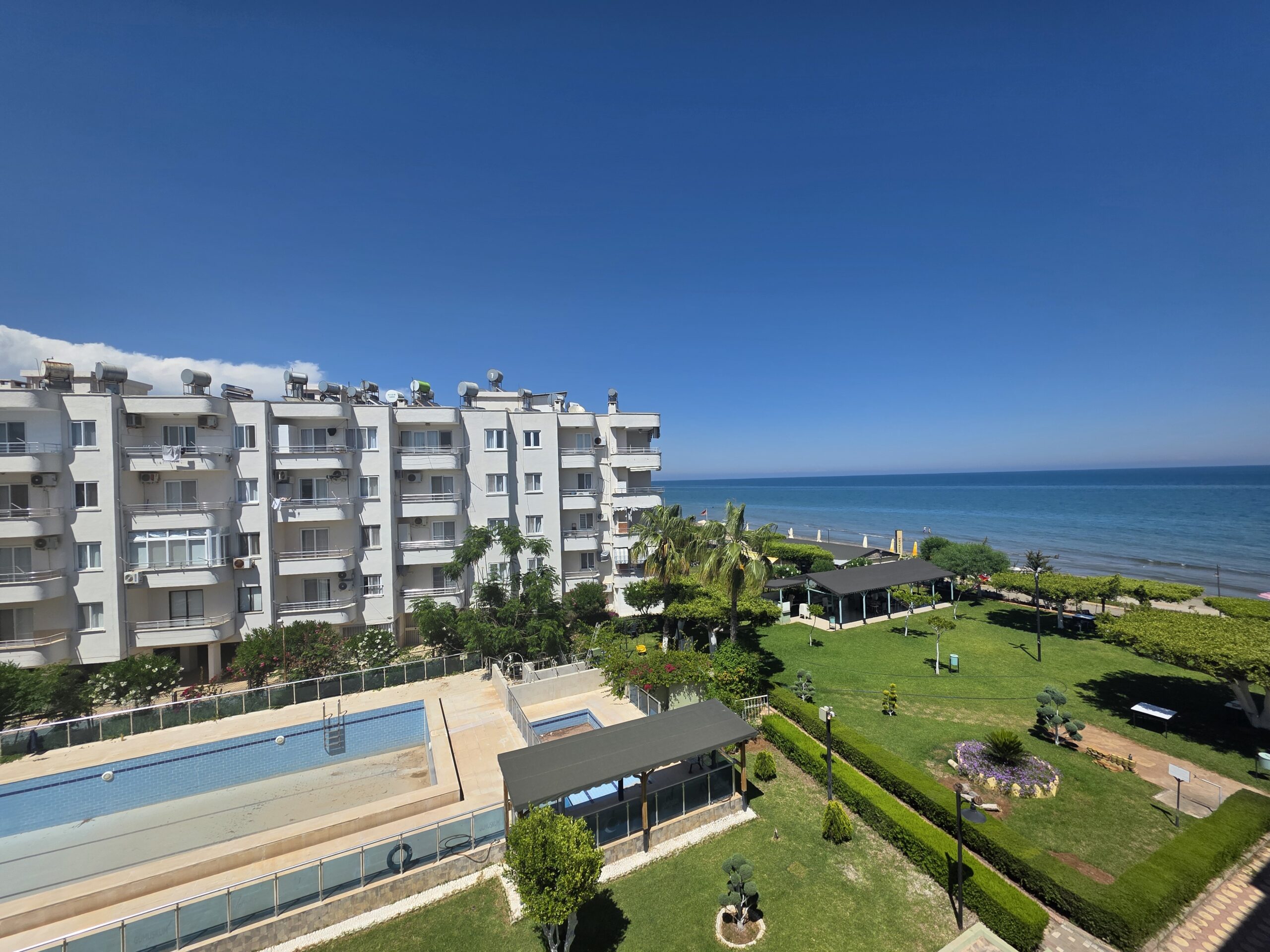 1+1-Apartment zum Verkauf in Gümüşkum Site, Erdemli, Mersin (Verkaufsort)