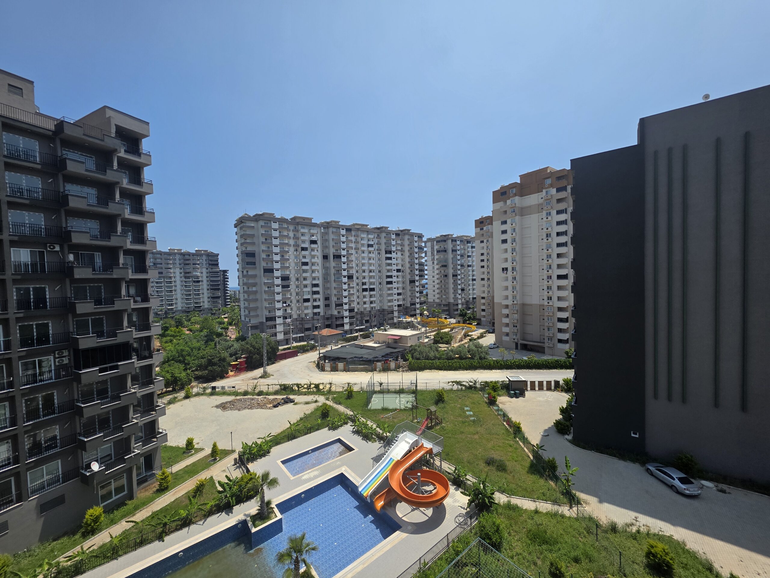 2+1 Sea View Apartment for Sale in Çeşmeli, Erdemli, Mersin (Emerald Deluxe)
